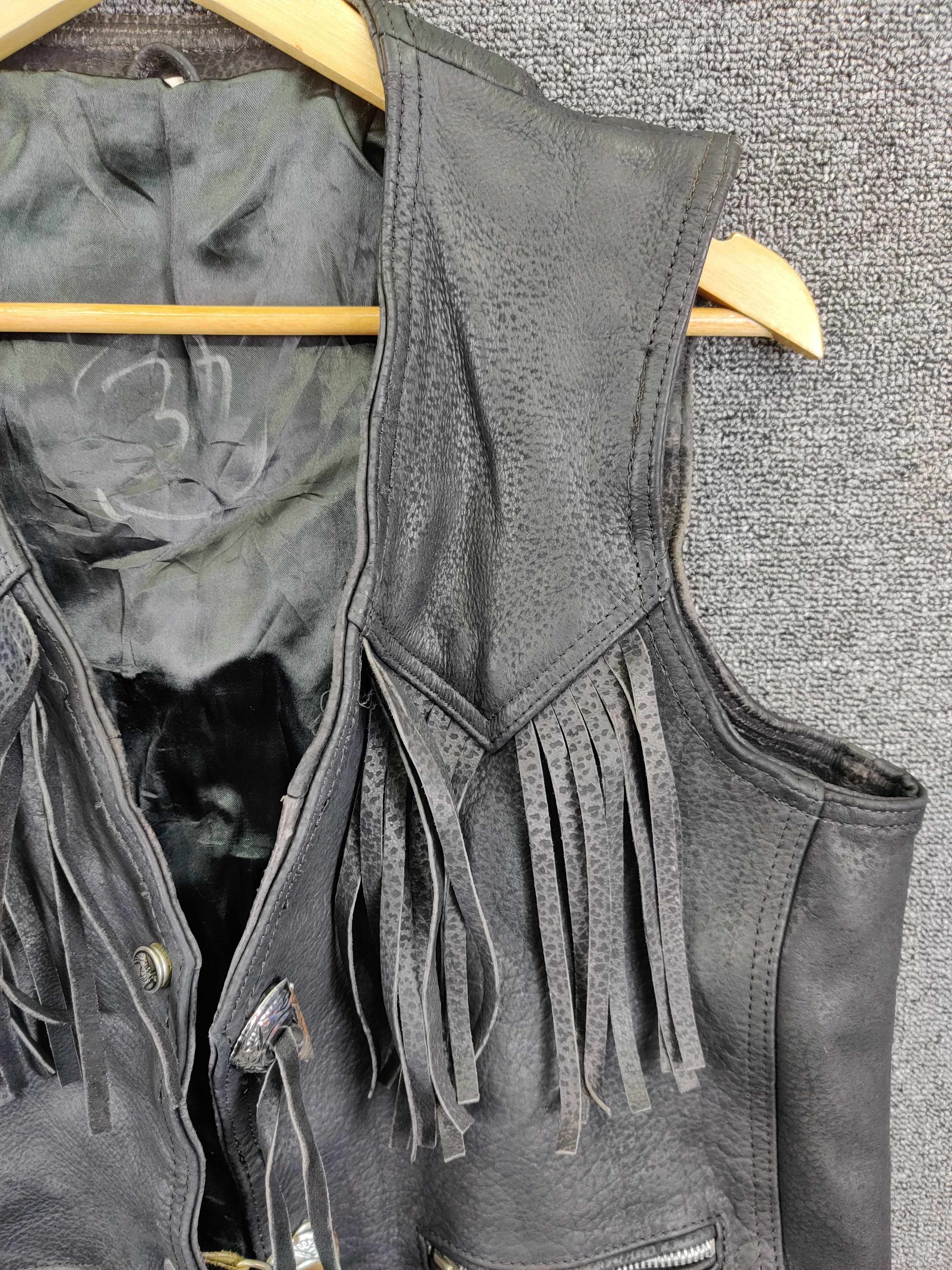 Leather Vintage Echtes Leder Leather Fringe Motorcycle Vest Size US M / EU 48-50 / 2 - 8 Thumbnail