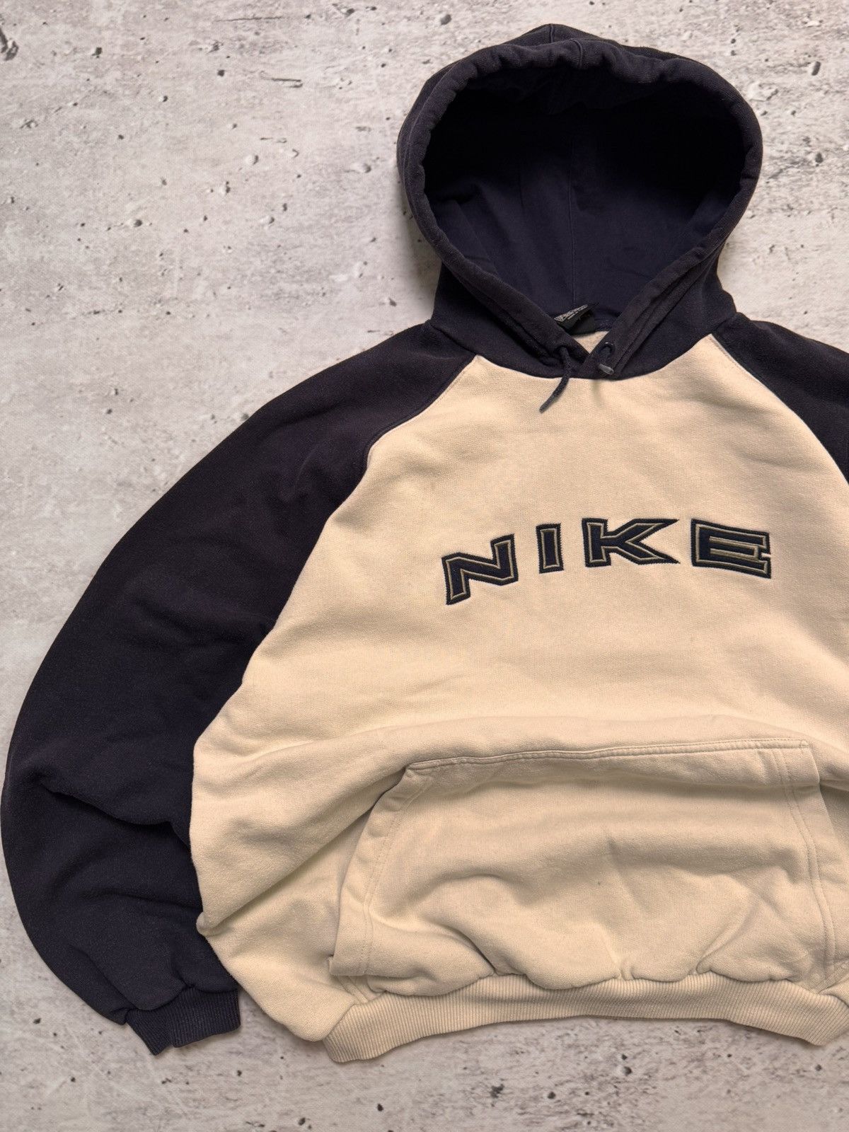 Nike × Vintage NIKE VINTAGE CENTER LOGO OVERSIZE BOXY HOODIE Size US XL / EU 56 / 4 - 2 Thumbnail
