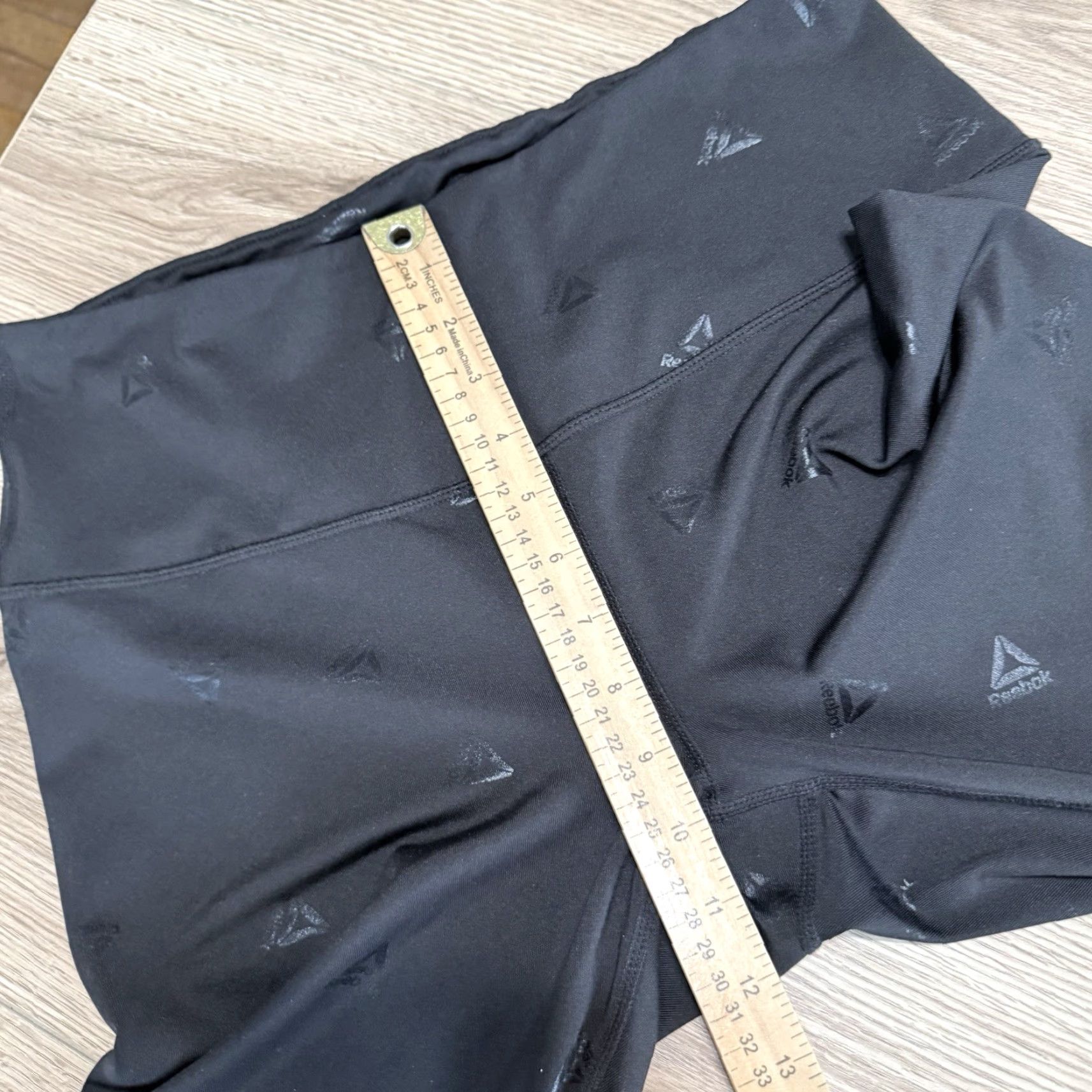 Reebok VINTAGE Reebok Yoga Leggings Women's Large Black Capri Workout Pants Size 36" / US 14 / IT 50 - 6 Thumbnail
