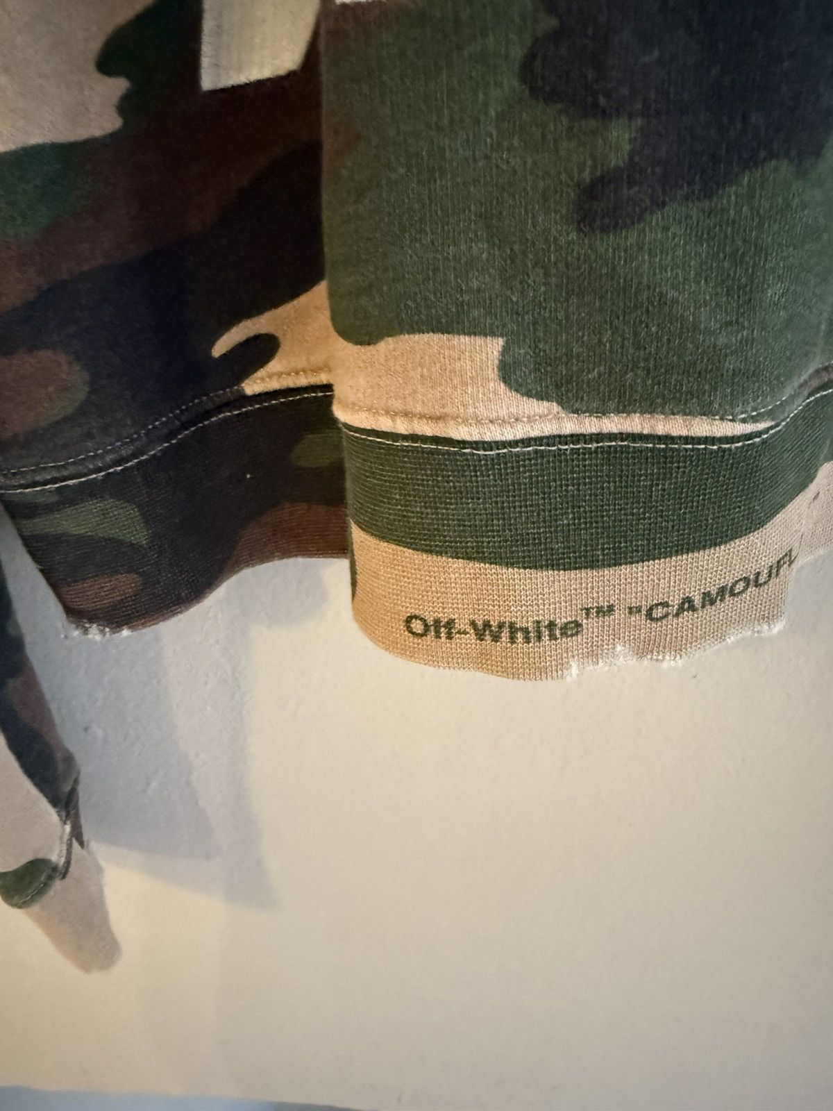 Off-White Off-white camouflage cotton sweatshirt 2013 Size US L / EU 52-54 / 3 - 9 Thumbnail