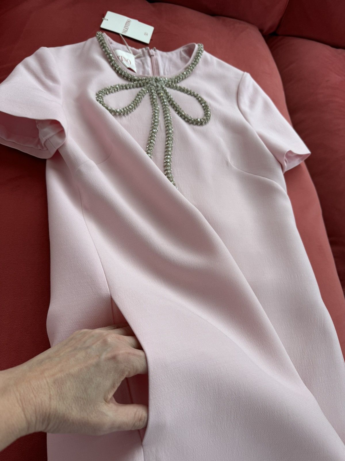 Valentino Valentino wool+silk crepe couture crystal bow pink dress, 40 Size S / US 4 / IT 40 - 3 Thumbnail