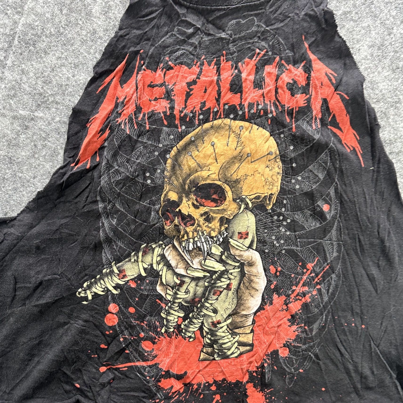 Hanes VINTAGE Metallica Shirt Mens M Black Cut Off Sleeveless Skull Graphic Band Tee Punk Shirts Punk Rock Fan Mens Size US M / EU 48-50 / 2 - 3 Thumbnail