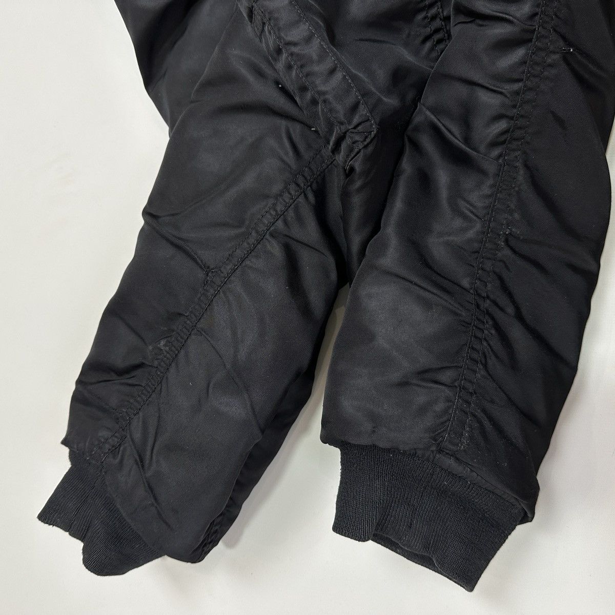 Schott Vintage Schott m-2 Flight Bomber Jacket Shiny Military 90s Size US L / EU 52-54 / 3 - 10 Thumbnail