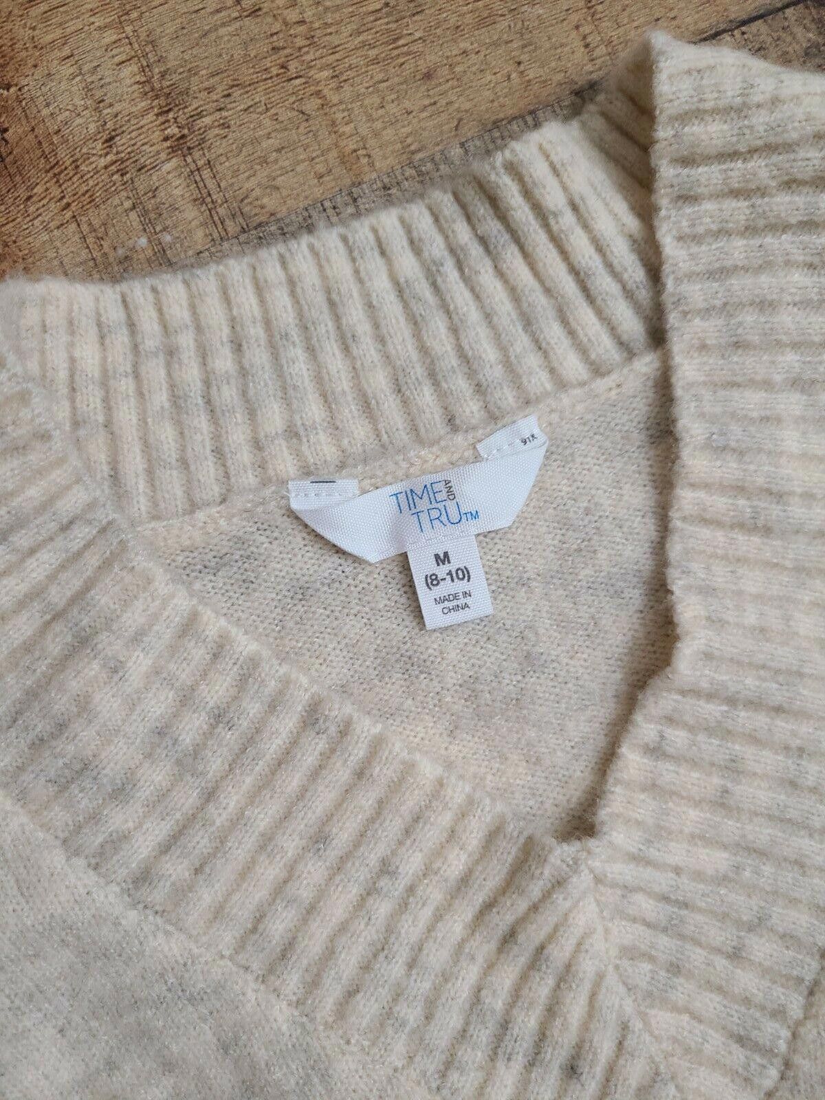 Designer Time And Tru Sweater Medium Beige Super Soft Long V Neck Size M / US 6-8 / IT 42-44 - 4 Thumbnail