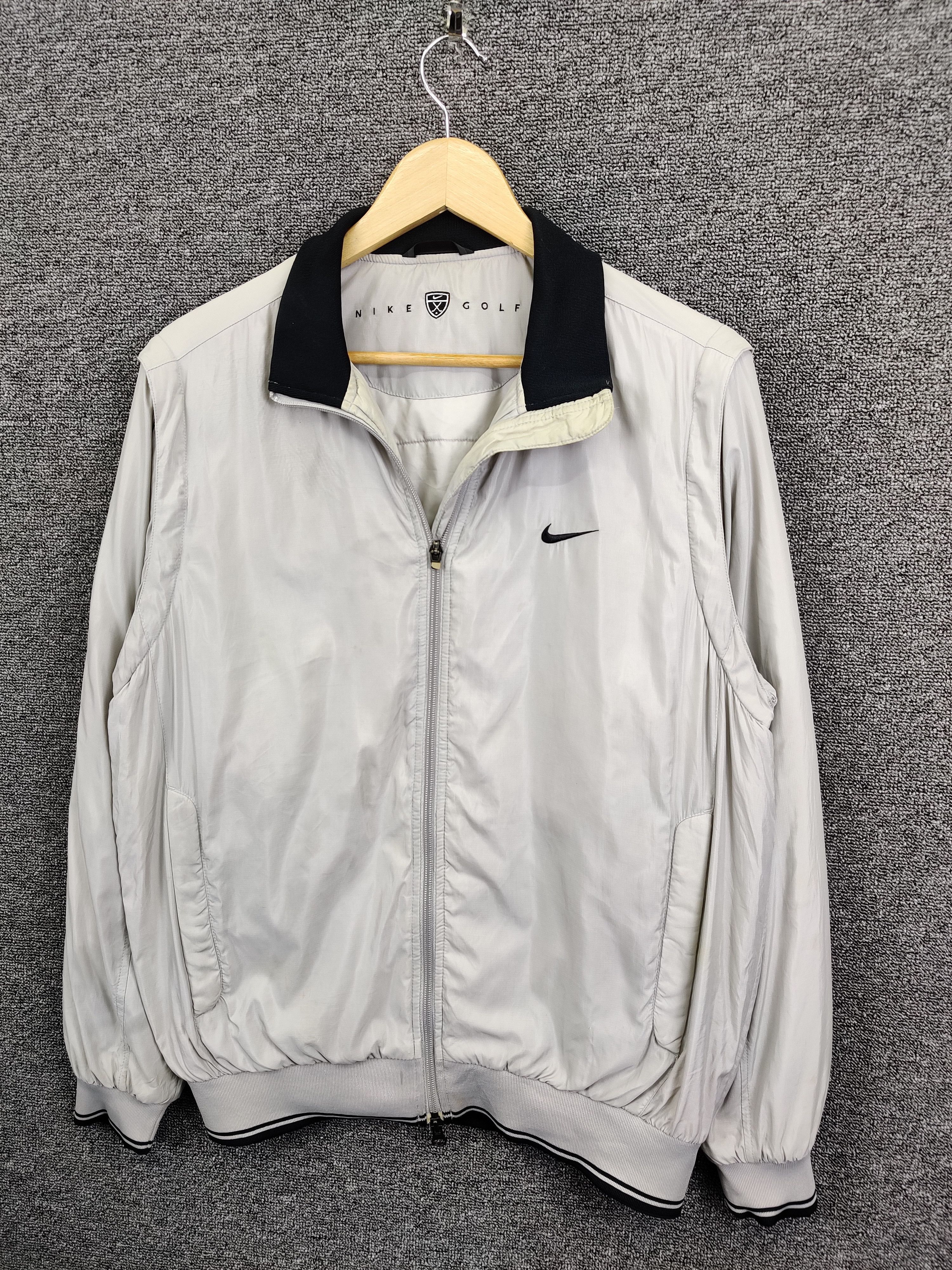 Nike Vintage Nike Golf Windbreaker Light Jacket Size US L / EU 52-54 / 3 - 2 Thumbnail