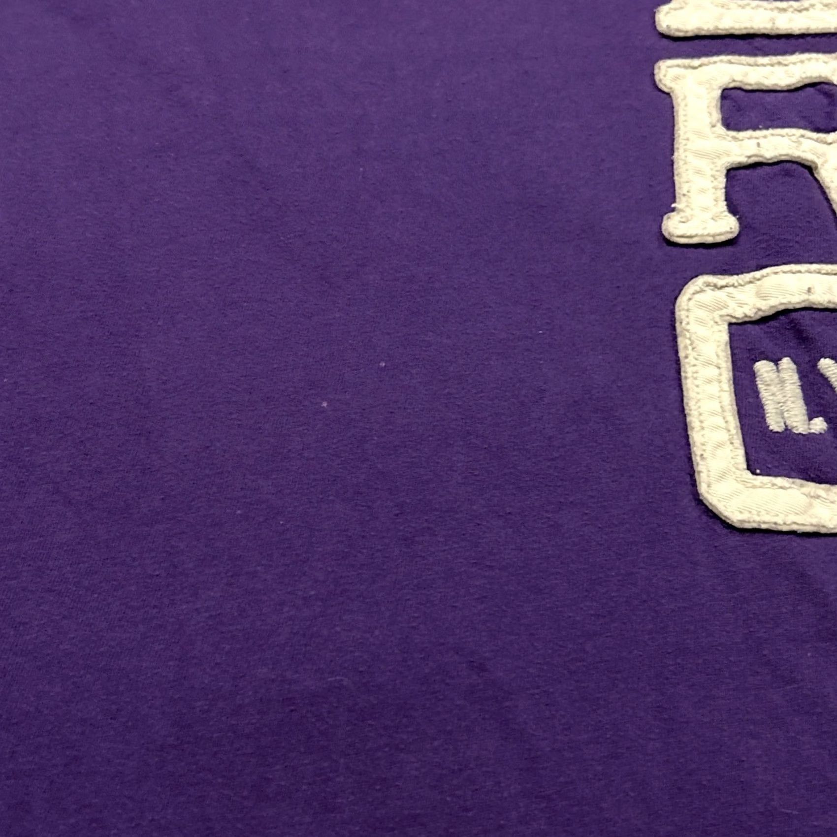 Aeropostale AEROPOSTALE T-Shirt Men’s XL Purple “AERO N.Y. Est. 1987” 90s Crew Neck Short Sleeve Graphic Shirt Size US XL / EU 56 / 4 - 2 Thumbnail