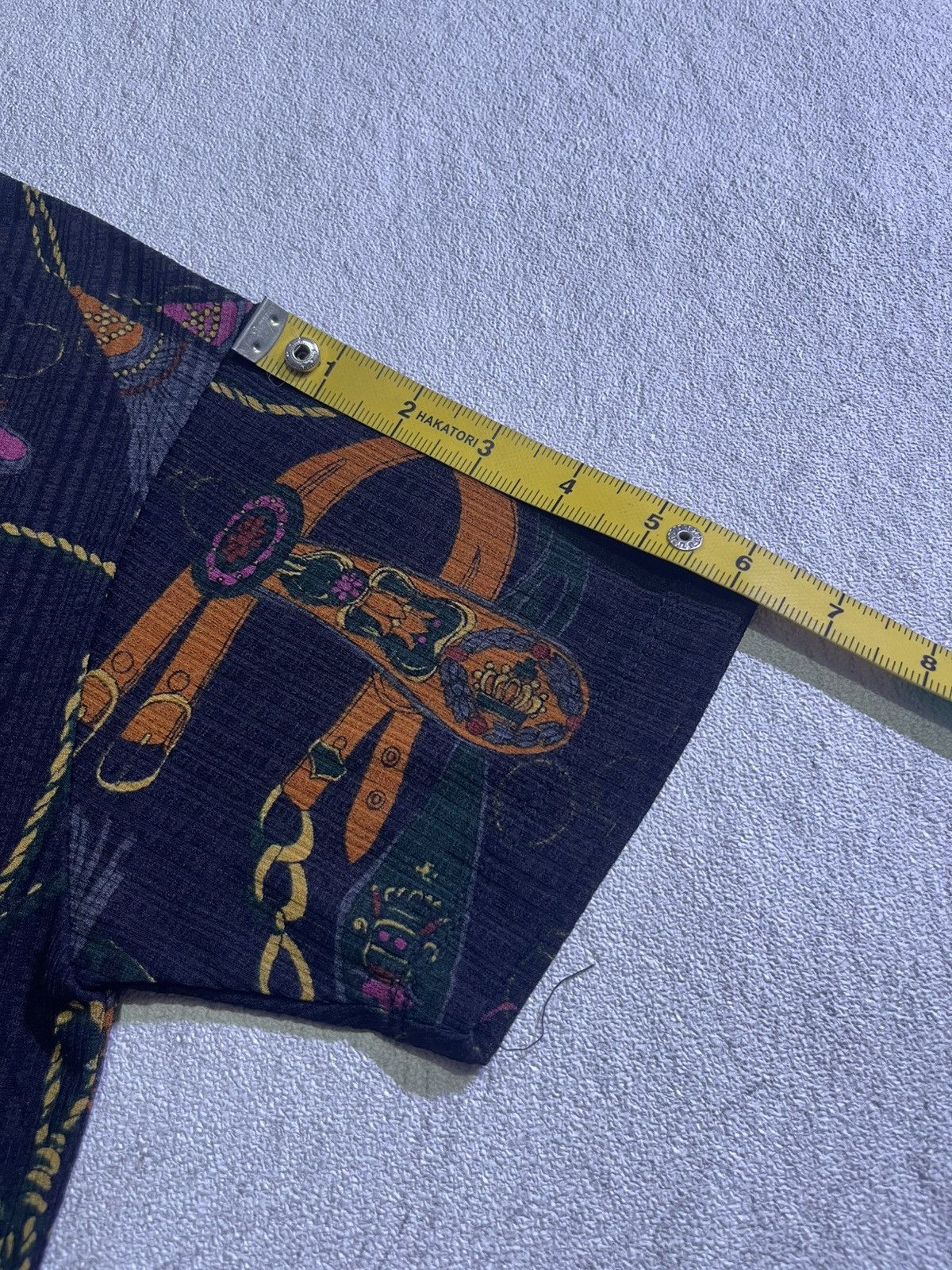 Japanese Brand VTG Y2K short tshirt full print picture rare Size US M / EU 48-50 / 2 - 8 Thumbnail