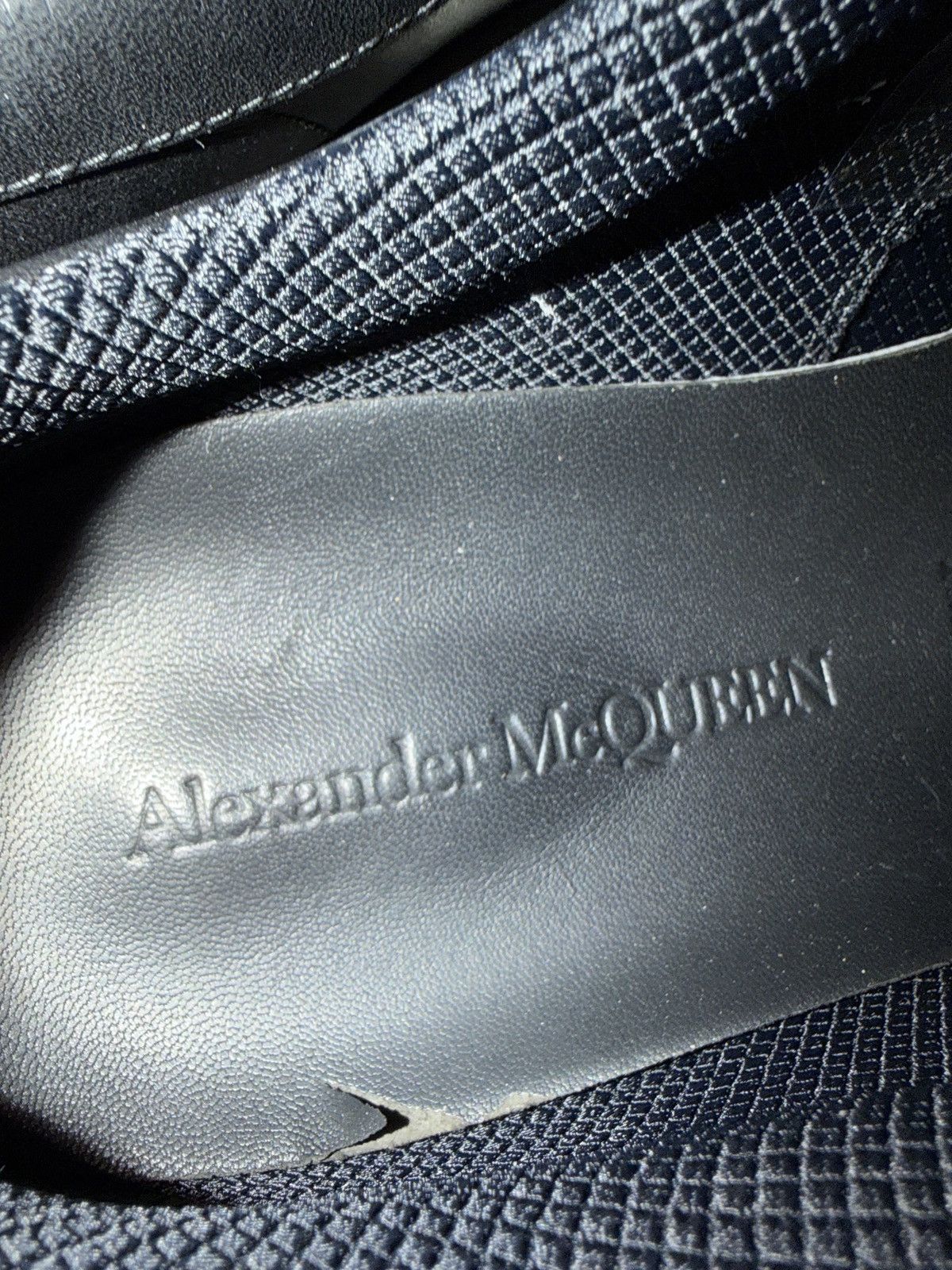 Alexander McQueen Alexander McQueen men’s size 8 Size US 8 / EU 41 - 11 Thumbnail