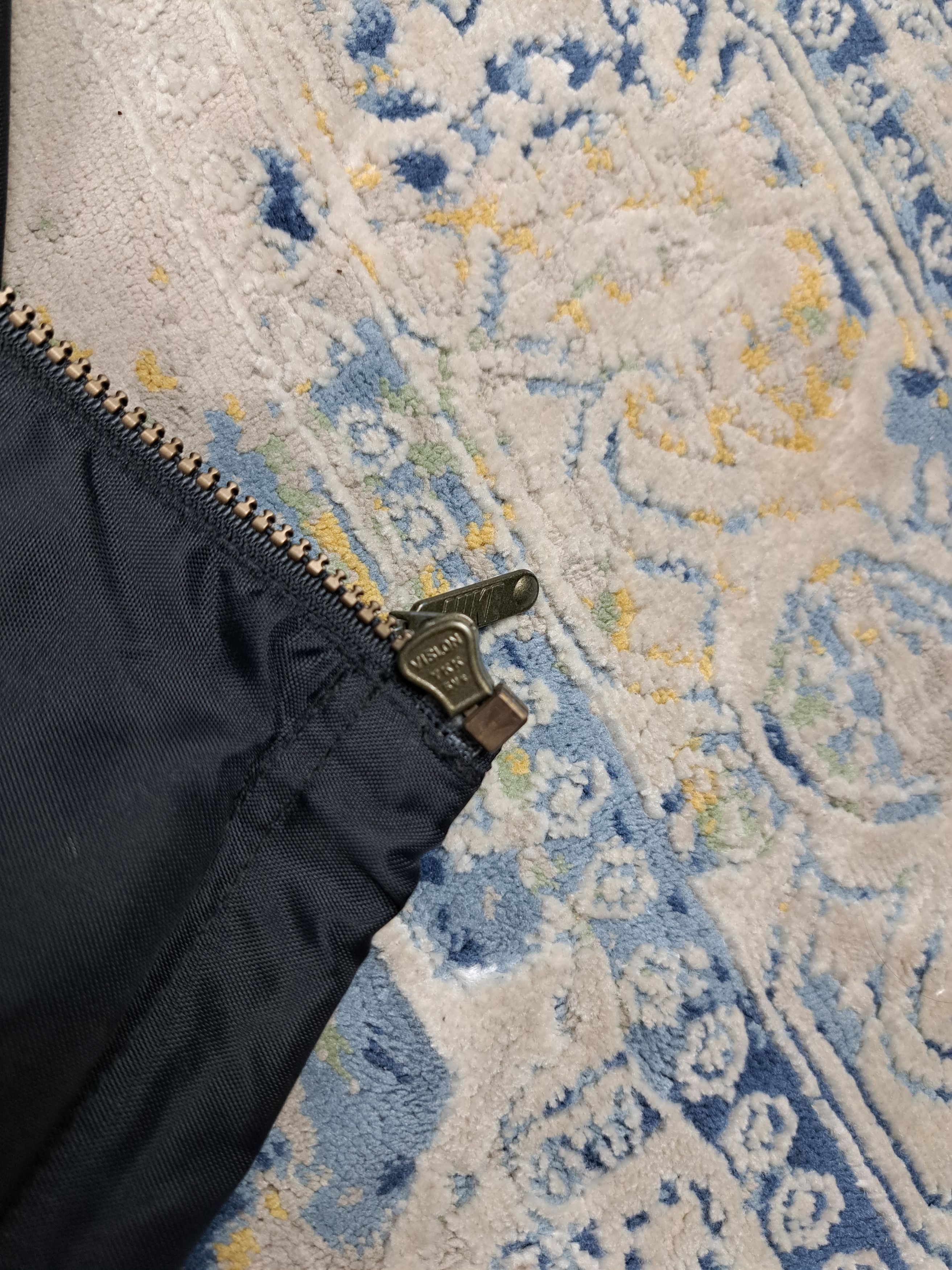 Nike Vintage 90s Nike Nylon Coach Jacket Embroidered Details Size US L / EU 52-54 / 3 - 6 Thumbnail