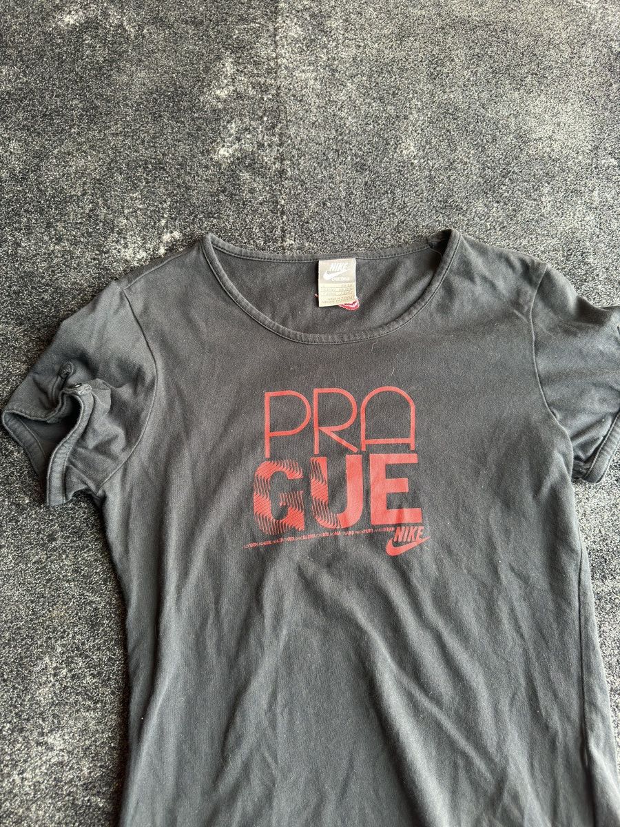 Nike 2009 NIKE PRAGUE T-SHIRT Size L / US 10 / IT 46 - 4 Thumbnail