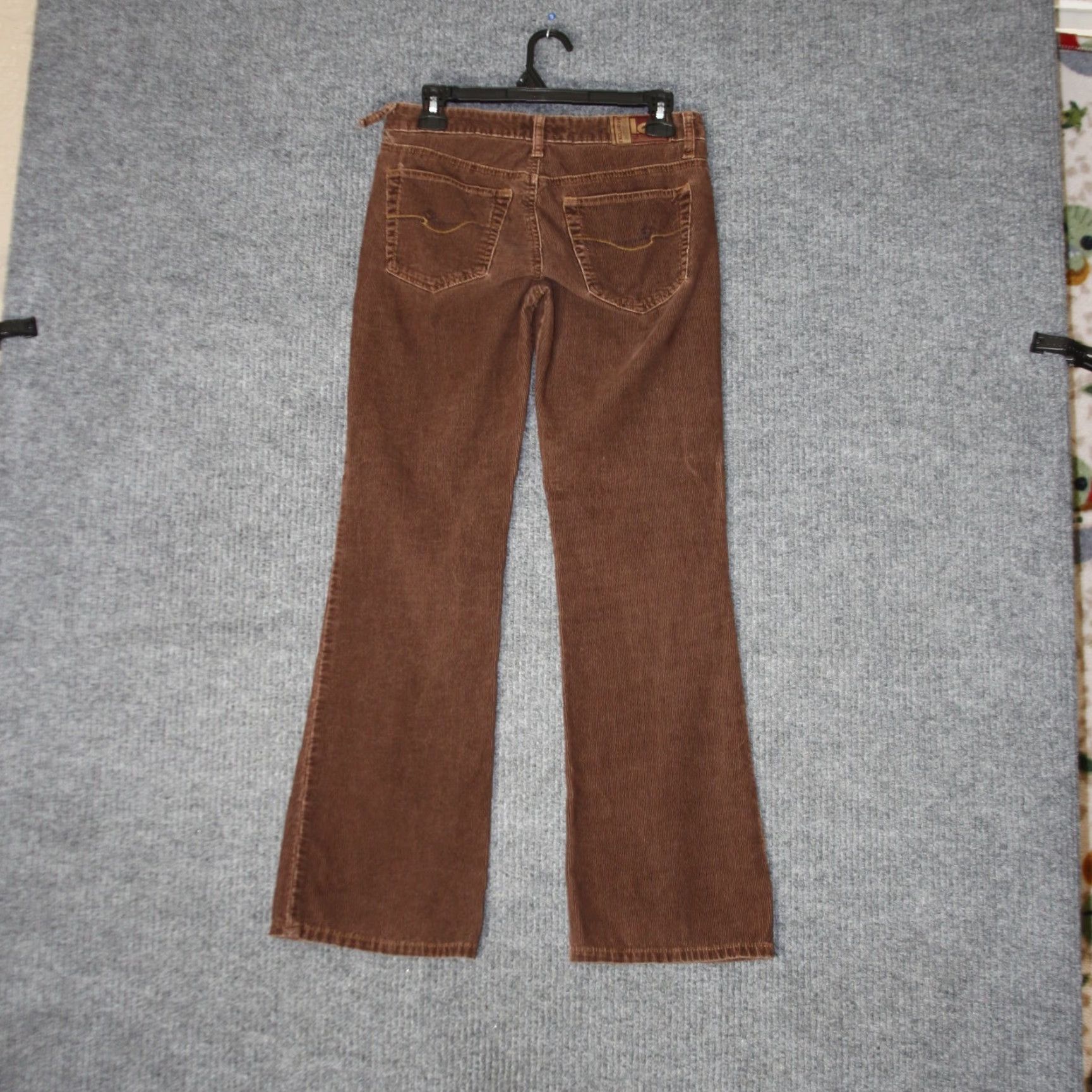L.E.I. VINTAGE LEI Corduroy Flare Pants Womens 3 Brown Low Rise Boho 90s Y2K Size 26" / US 2 / IT 38 - 3 Thumbnail