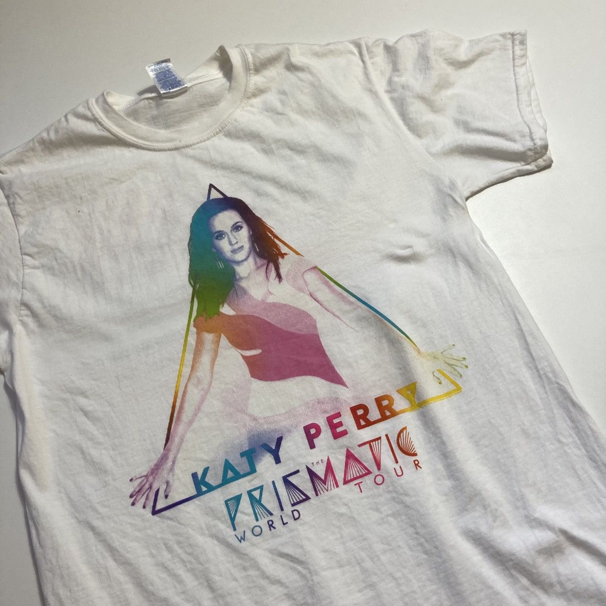 Band Tees vintage katy perry the prismatic world tour pop rock tee Size US M / EU 48-50 / 2 - 2 Thumbnail