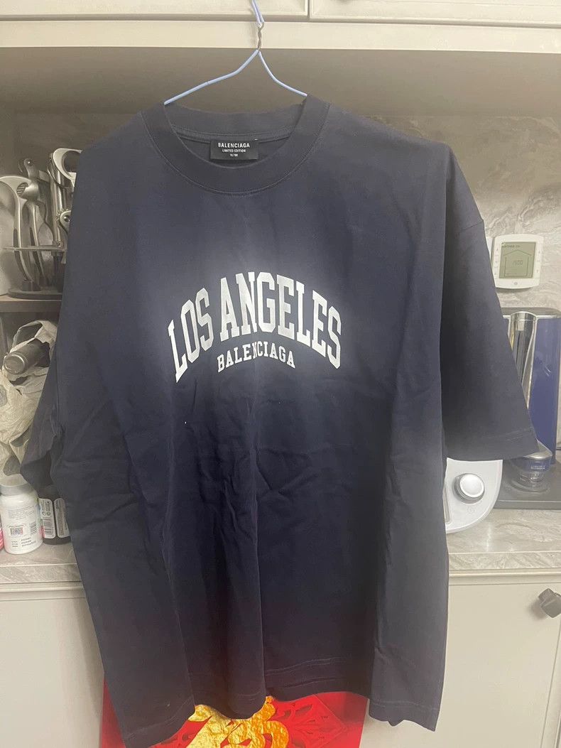 Balenciaga Balenciaga Limited city name T Size US S / EU 44-46 / 1 - 1 Thumbnail