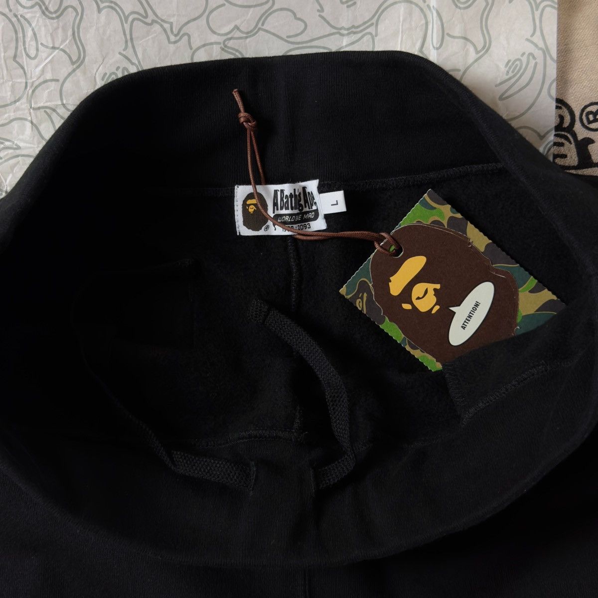 Bape Bape 3rd Anniversary Dubai Pants 2022 Size US 34 / EU 50 - 8 Thumbnail