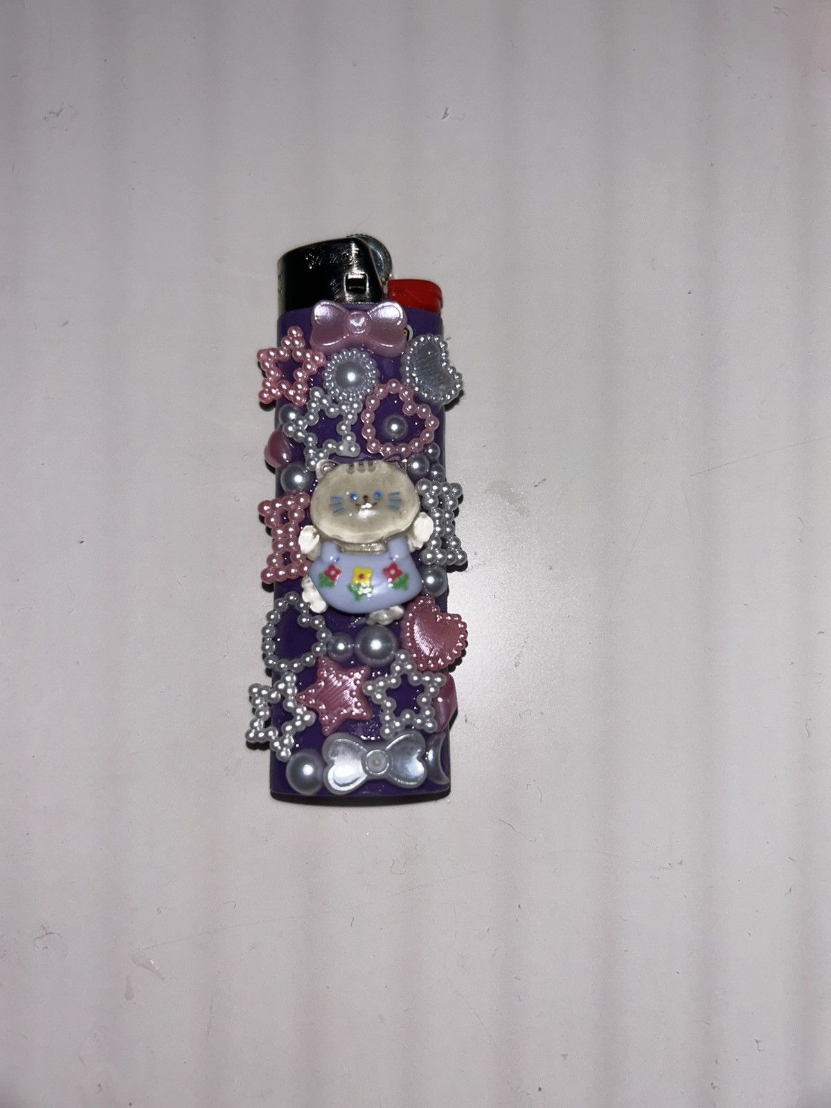 Other Bedazzled lighter Size ONE SIZE - 1 Thumbnail