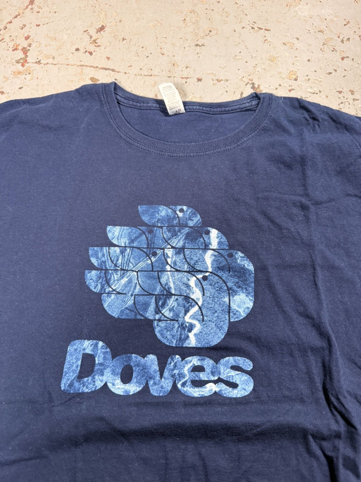 Other Doves Official Tee Size US L / EU 52-54 / 3 - 2 Thumbnail