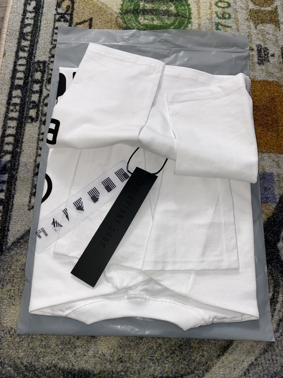 Paper Planes Jae Tips x Paper Planes I’m Busy Tee (POP UP EXCLUSIVE) Size US L / EU 52-54 / 3 - 3 Thumbnail