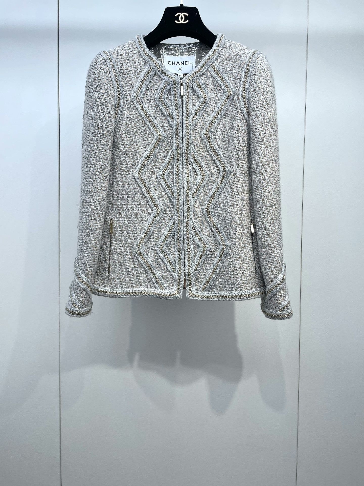 Chanel Chanel Woven Gold Thread Coat Size XXS / US 00 / IT 34 - 1 Thumbnail