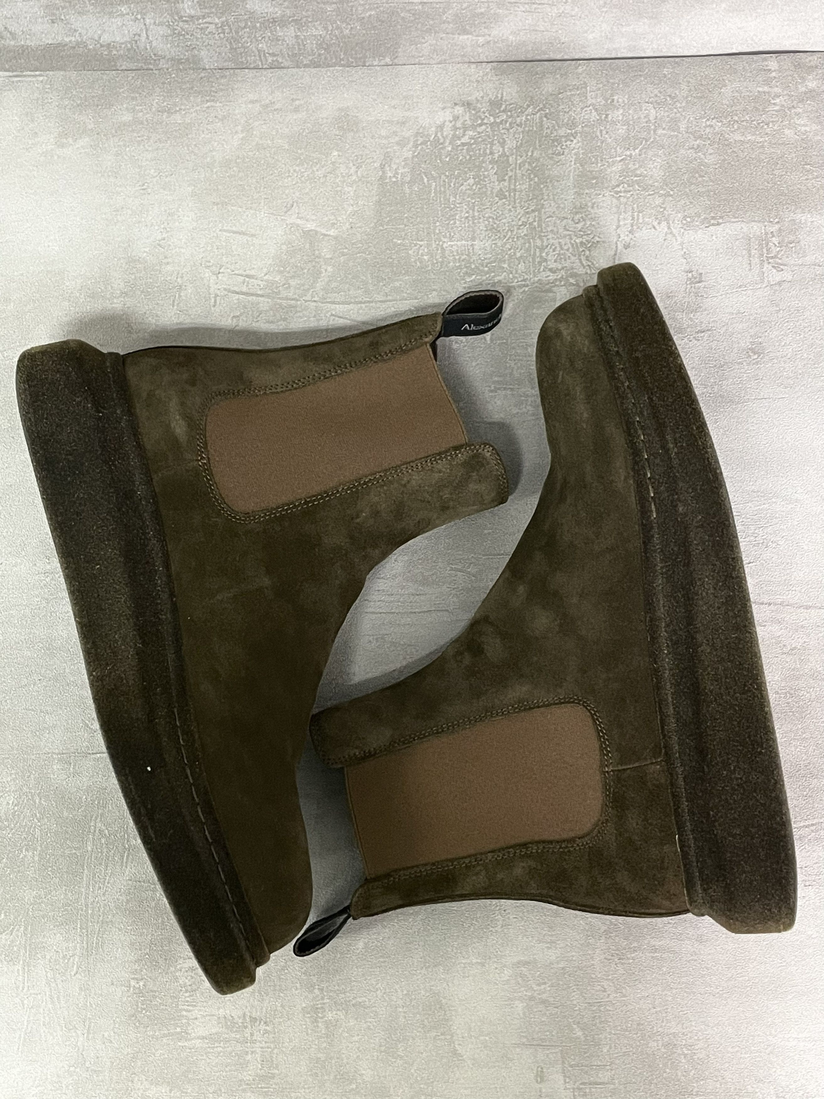 Alexander McQueen Alexander McQueen Brown Suede Hybrid Chelsea Boots Size US 9 / EU 42 - 3 Thumbnail