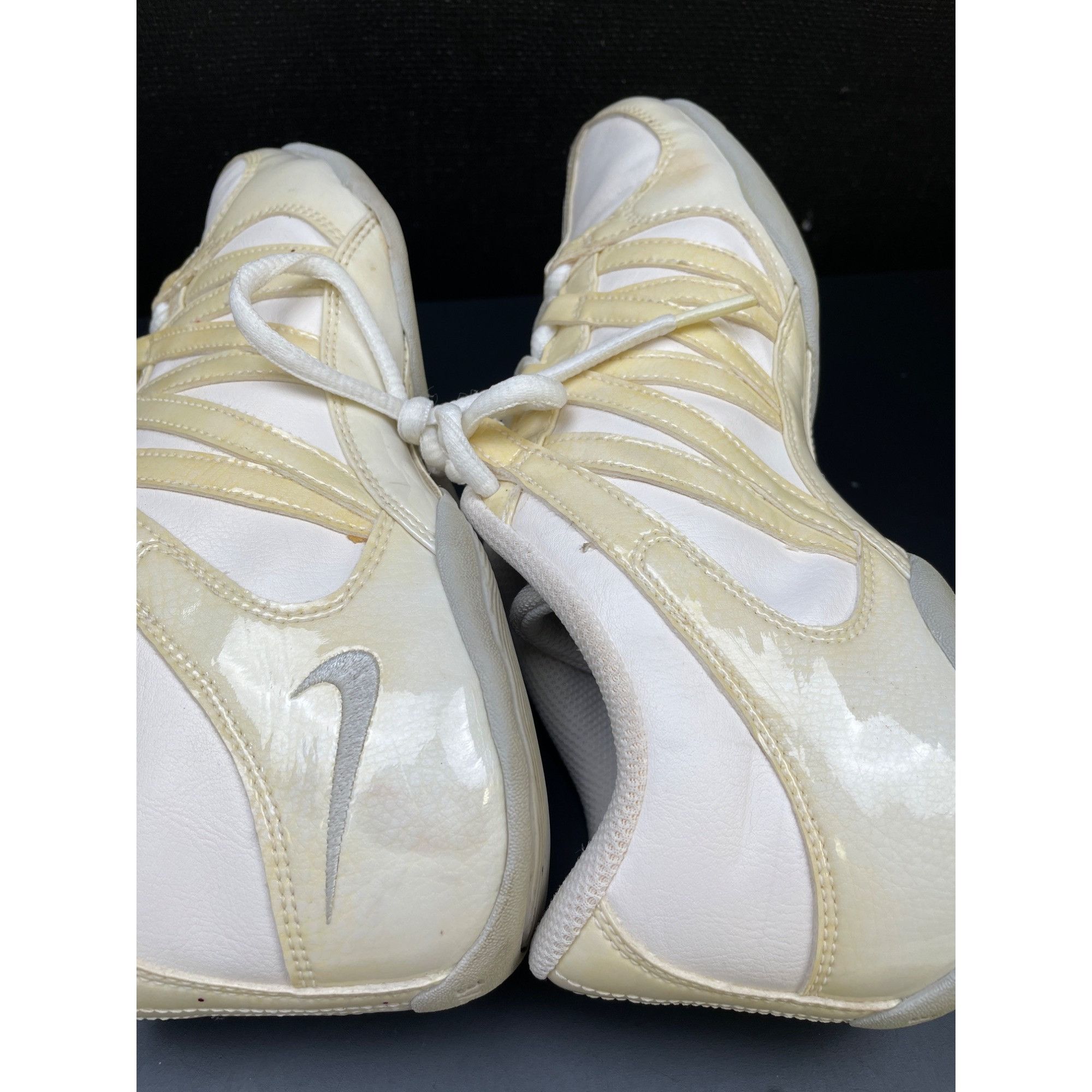 Nike Nike Women's White/Beige Sneakers/Cheer Shoes Size 8 SKU 548 Size US 8 / IT 38 - 8 Thumbnail