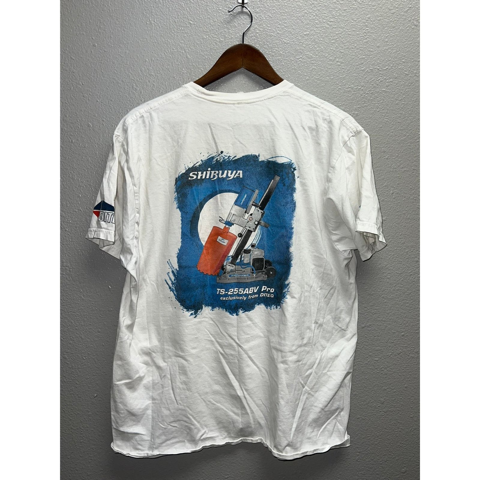 Vintage Vintage Tool Shirt Equipment Drilling Shibuya Graphic Tee L Size US L / EU 52-54 / 3 - 1 Thumbnail