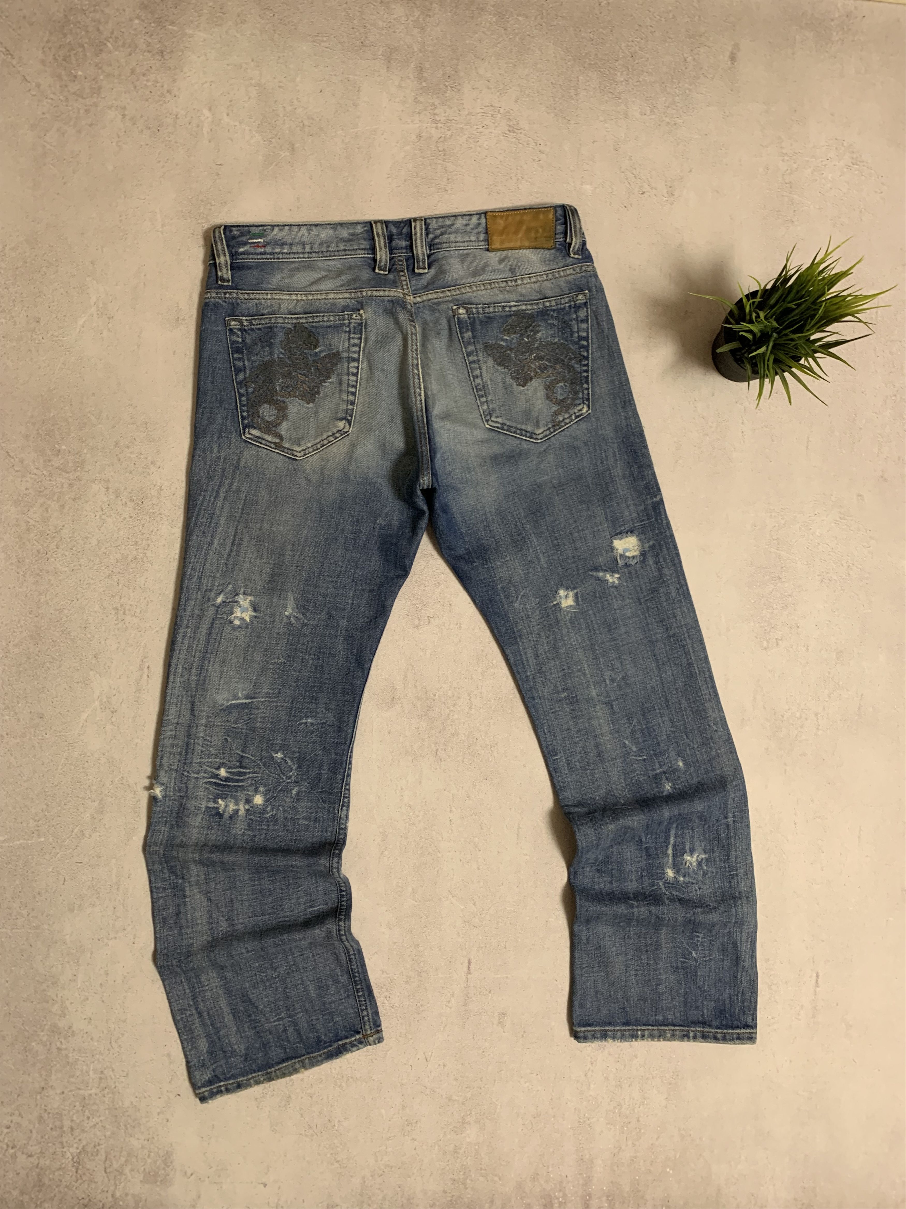 Diesel Distressed Jeans Mens Diesel Jeans Men 29x32 Black Buster