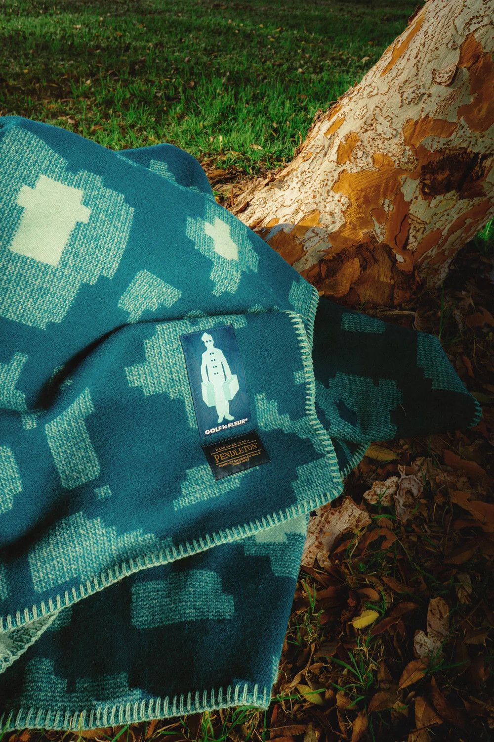 Golf le Fleur 💚 Golf Le Fleur x Pendleton Fleur Camo Jacquard Blanket NEW Size ONE SIZE - 8 Thumbnail