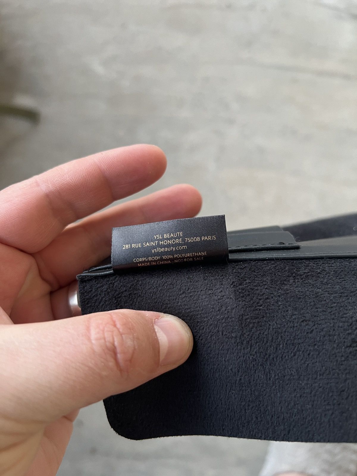 Yves Saint Laurent Yves Saint Laurent Beaute Leather Make Up Size ONE SIZE - 5 Thumbnail