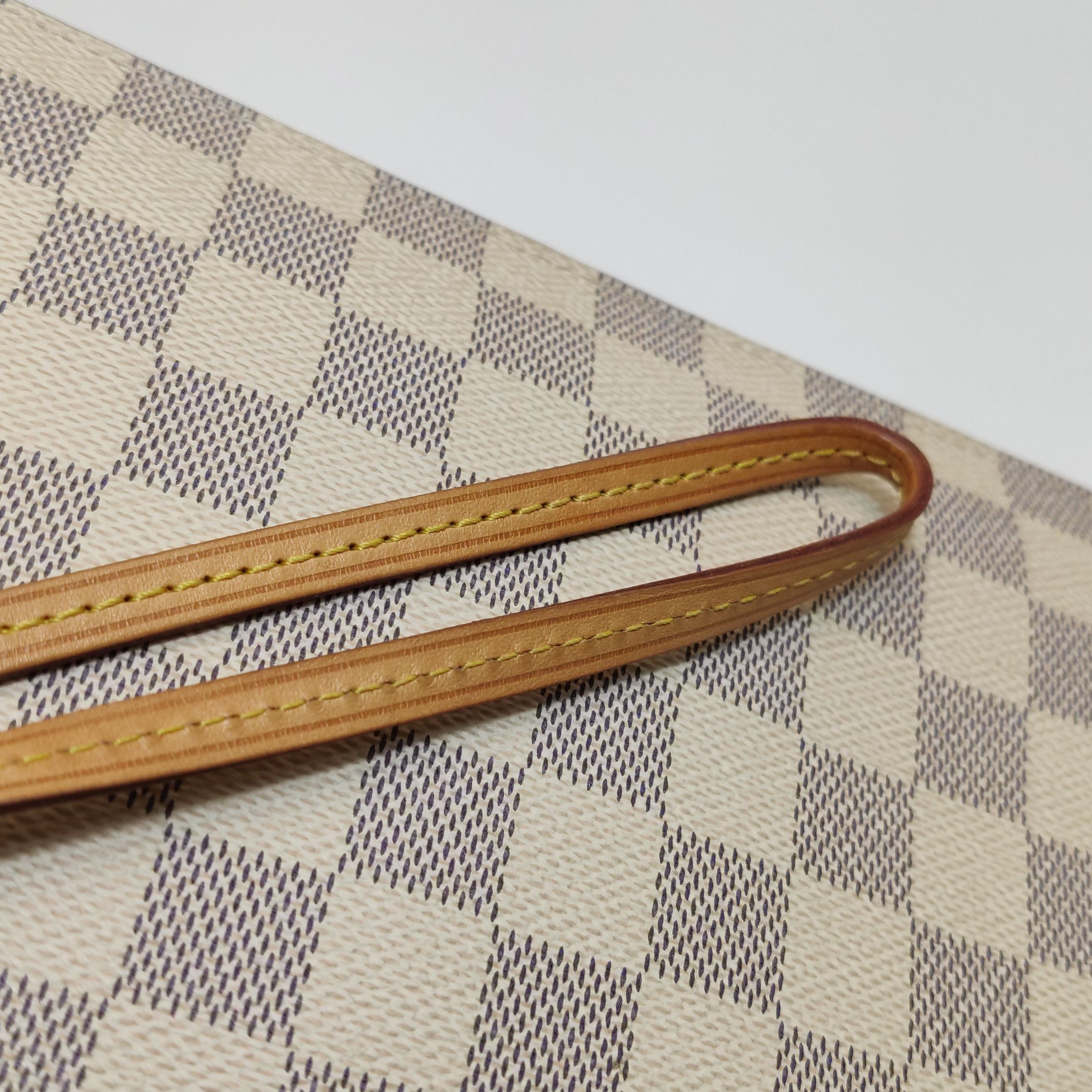 Louis Vuitton Louis Vuitton (LV) Neverfull vegetable tanned leather check Size ONE SIZE - 5 Thumbnail