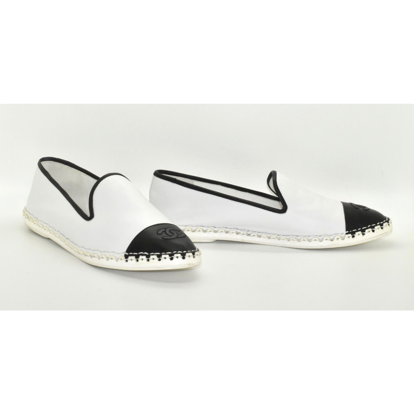 Chanel CHANEL Lambskin Interlocking CC Moccasins Loafers Size 39 Size US 9 / IT 39 - 2 Thumbnail