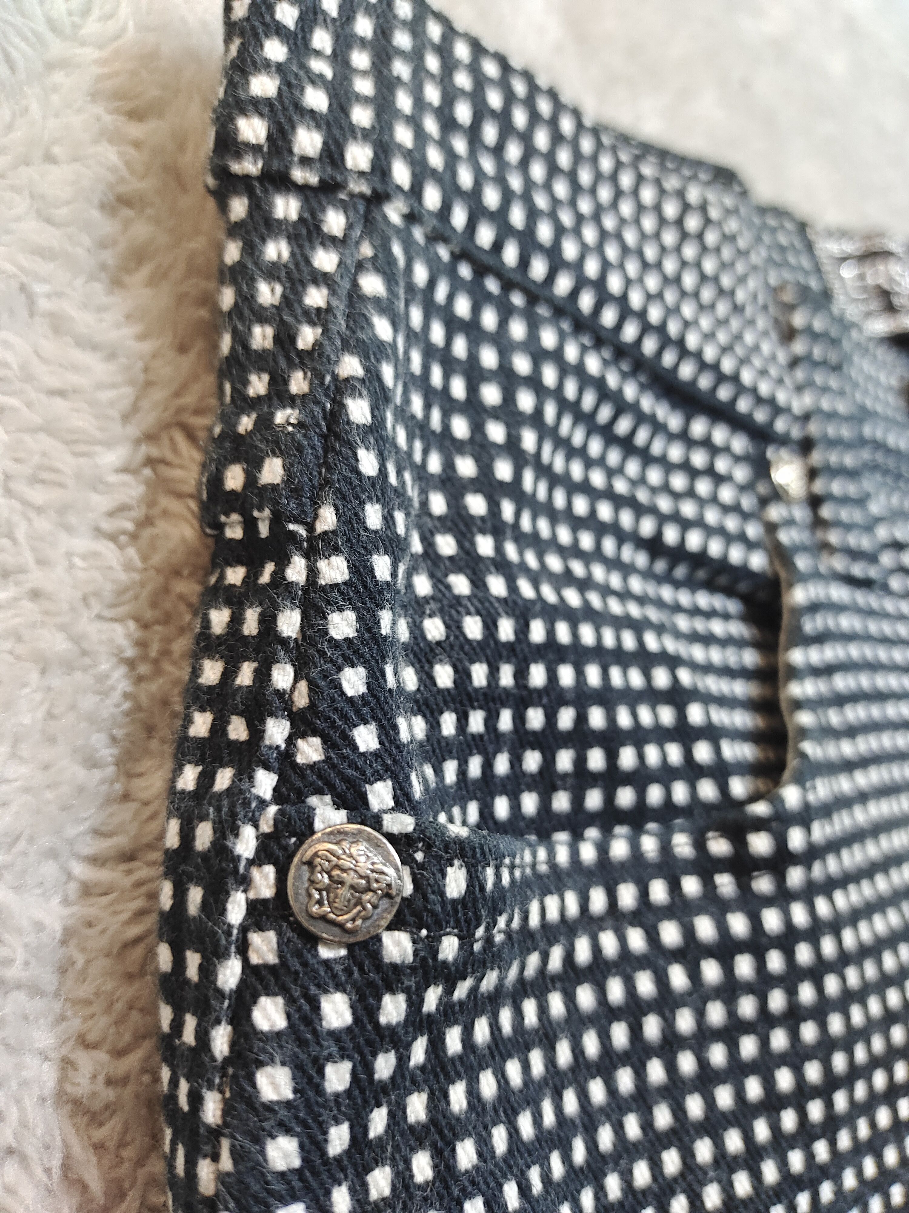 Versace VERSACE JEAN SIGNATURE BLACK AND WHITE MADE IN ITALY Size US 30 / EU 46 - 8 Thumbnail