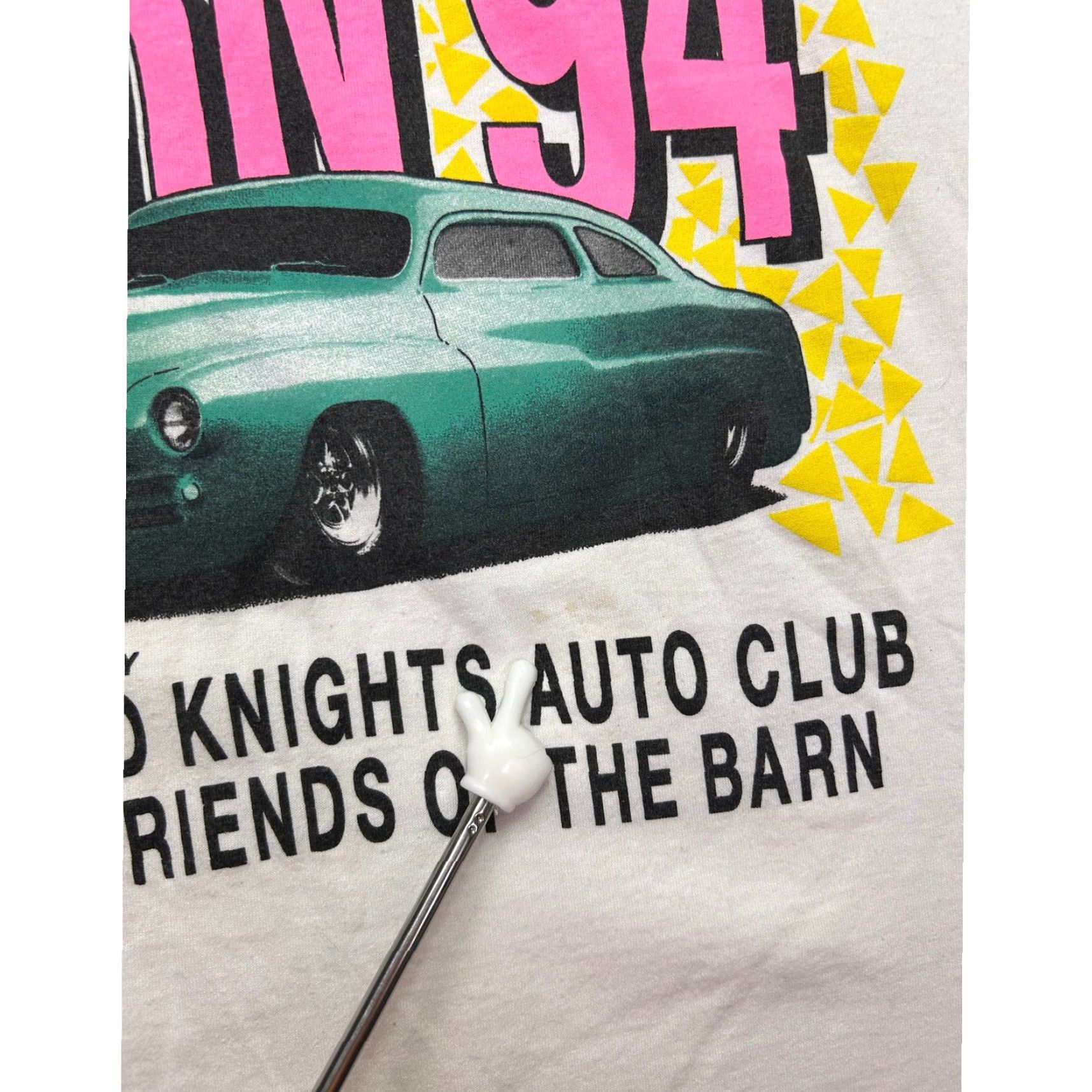 Fruit Of The Loom VINTAGE Barn 94 Car Show T-Shirt FOTL XL Road Knights Auto Tee Shirts Mens White 90s Retro Graphic Print Classic Cars Size US XL / EU 56 / 4 - 4 Thumbnail
