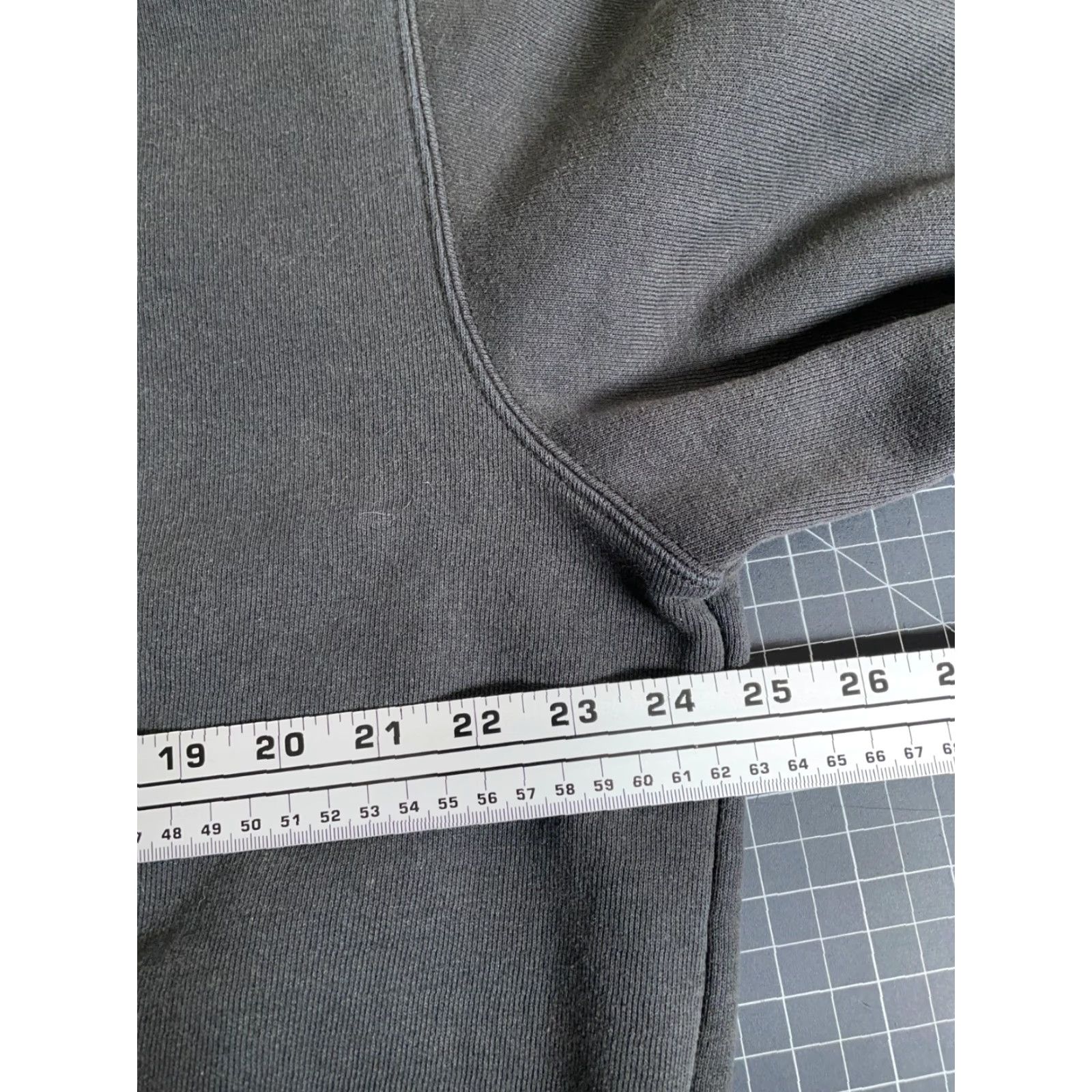 Carhartt Carhartt Hoodie Mens Large Black Sweatshirt Original Fit Logo Sleeve K288 BLK Size US L / EU 52-54 / 3 - 5 Thumbnail