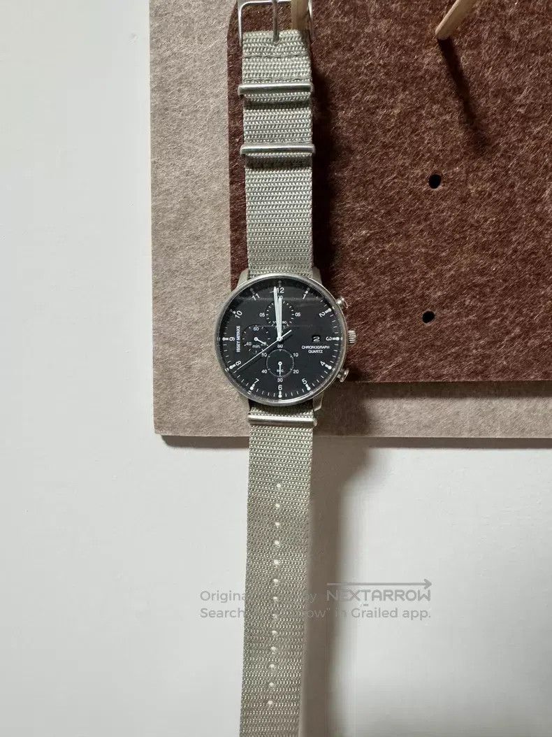 Issey Miyake Issey Miyake Silver Watch Size ONE SIZE - 9 Thumbnail