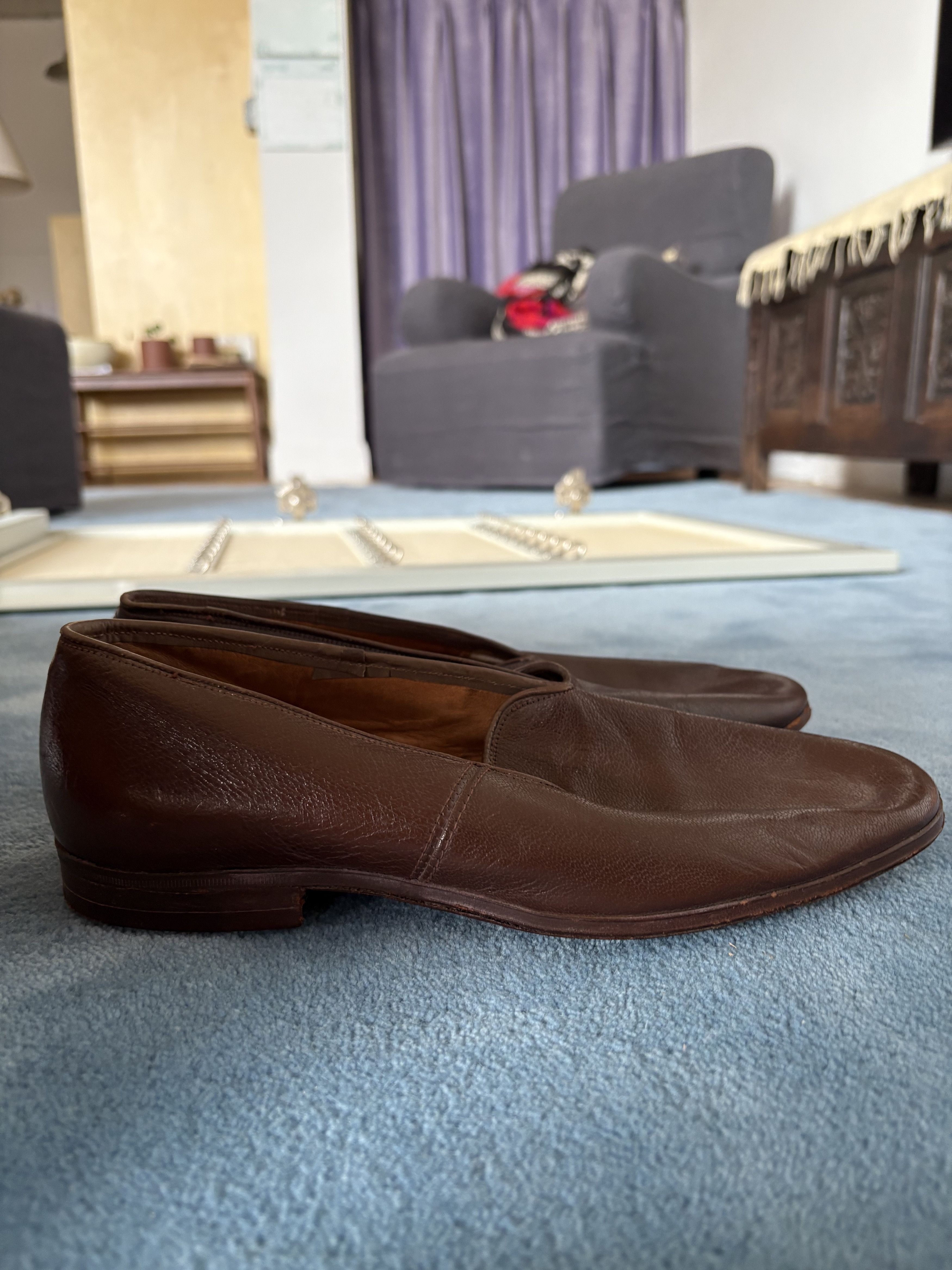 Other Vintage G.T. Hawkins Leather Slip-Ons (1946) Size US 6 / EU 39 - 9 Thumbnail