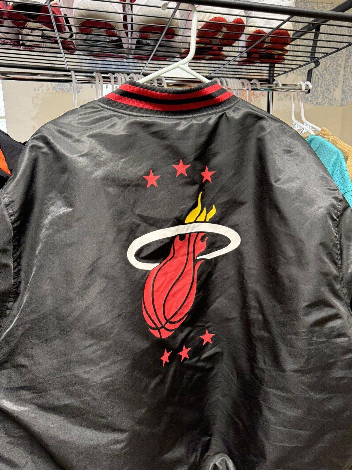 NBA NBA Miami Heat Ultra Game Jacket Size US XXL / EU 58 / 5 - 7 Thumbnail