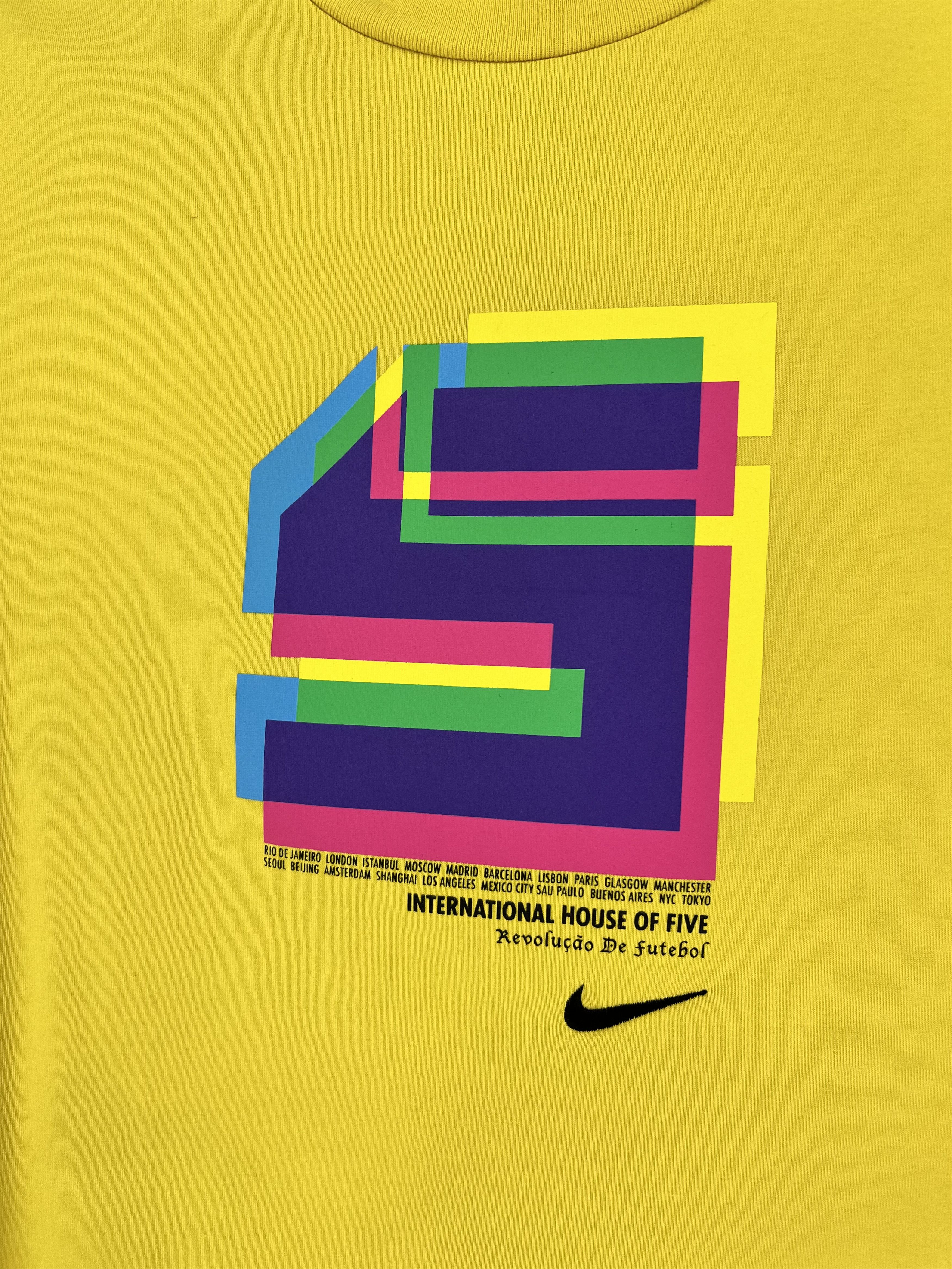 Nike Nike fit International House Of 5 Revolucao De Futebol Tee Size US M / EU 48-50 / 2 - 7 Thumbnail