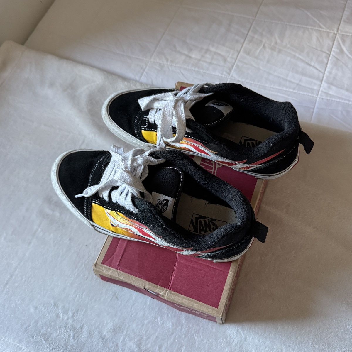 Vans Vans Classic Fire Low-Top Shoes Size US 11 / EU 44 - 5 Thumbnail