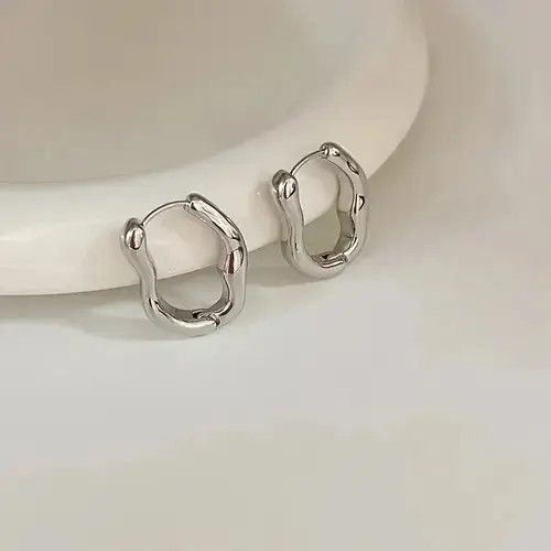 Jewelry Irregular Hoop Earring Size ONE SIZE - 7 Thumbnail