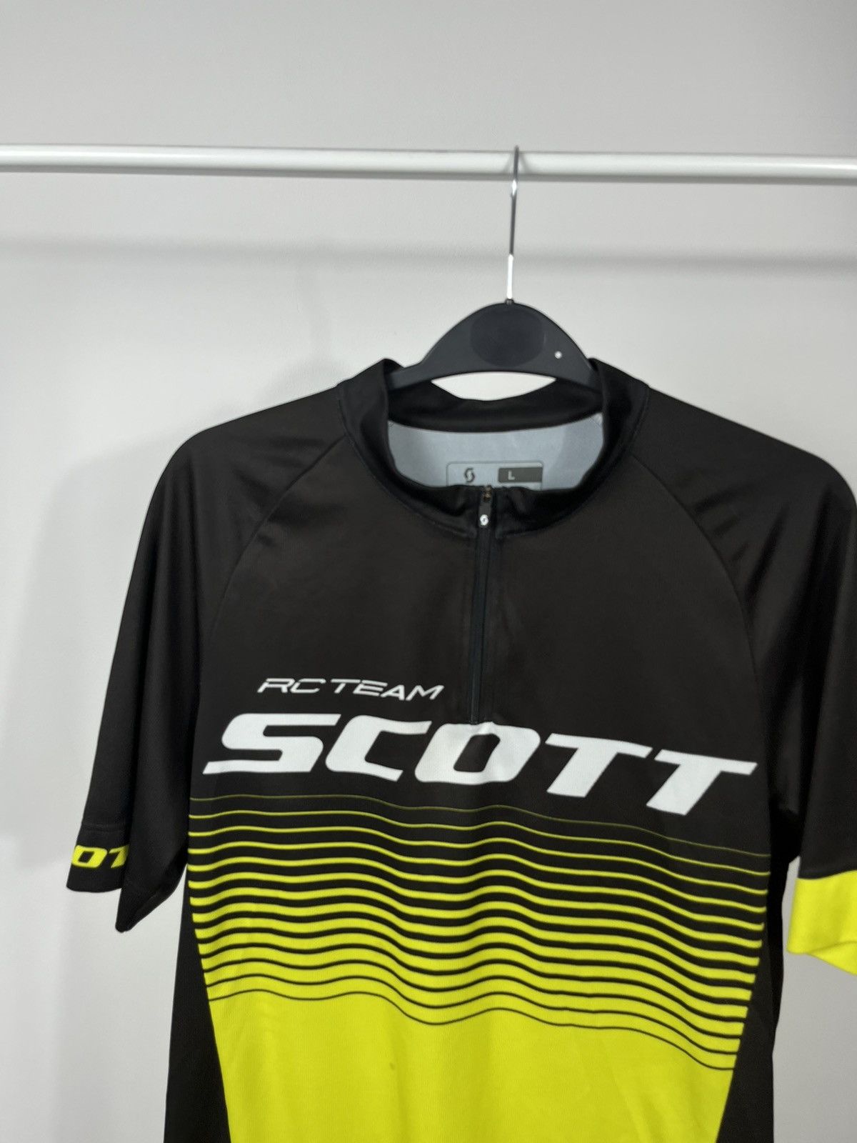 Other Scott RC Team Cycling Jersey Short Sleeve Black Yellow L Size US L / EU 52-54 / 3 - 3 Thumbnail