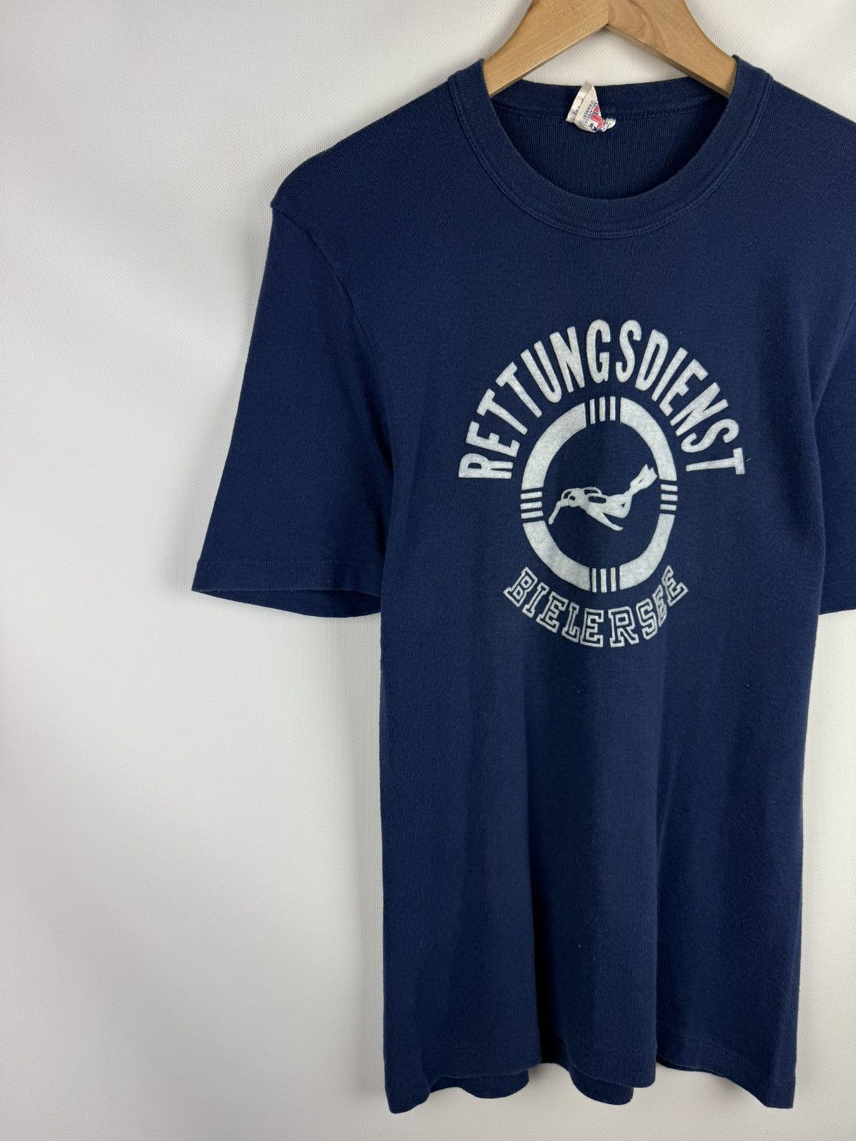 Vintage Tilt Rettungsdienst Bielersee Vintage 70 French Work T Shirt Size US M / EU 48-50 / 2 - 2 Thumbnail