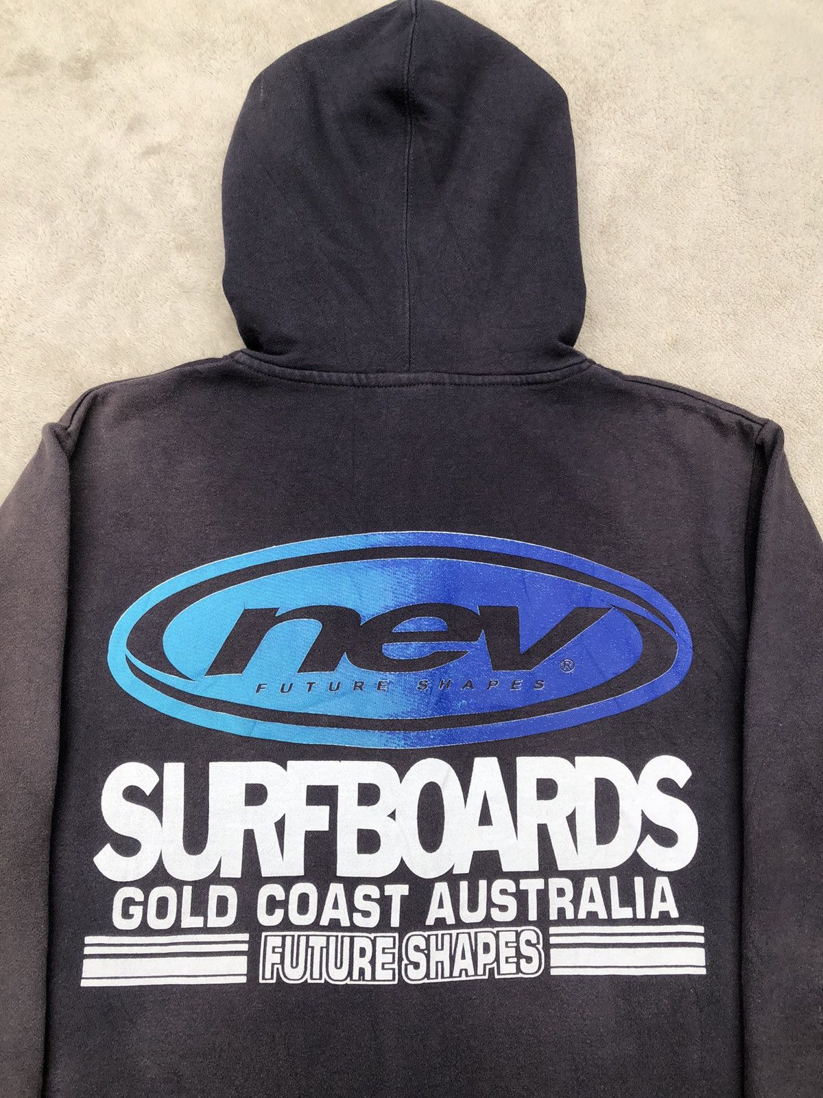 Vintage Vintage 90s Nev Surfboards Australia Sunfaded Hoodie Size US M / EU 48-50 / 2 - 10 Thumbnail