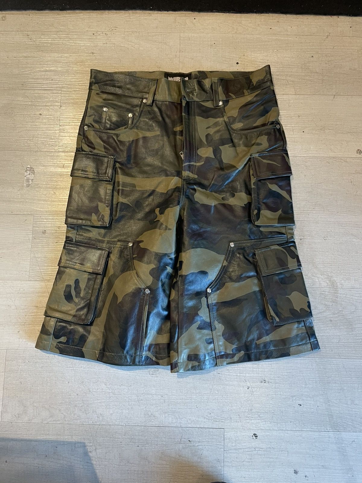 Other Nyrva Camo Shorts Size US 32 / EU 48 - 1 Thumbnail
