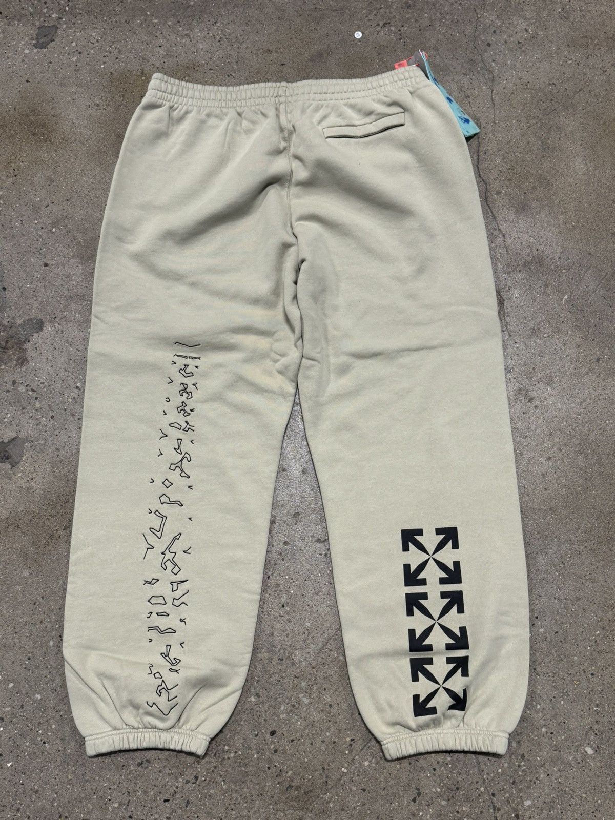 Off-White Off-white Figure of Speech Arrow Sweatpants NEW 750$ Size US 34 / EU 50 - 1 Thumbnail