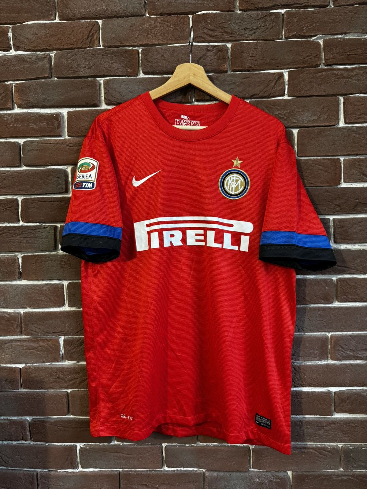 Nike Rare Hype Inter Mediolan L Red Jersey Nike Swoosh Soccer Size US L / EU 52-54 / 3 - 1 Thumbnail