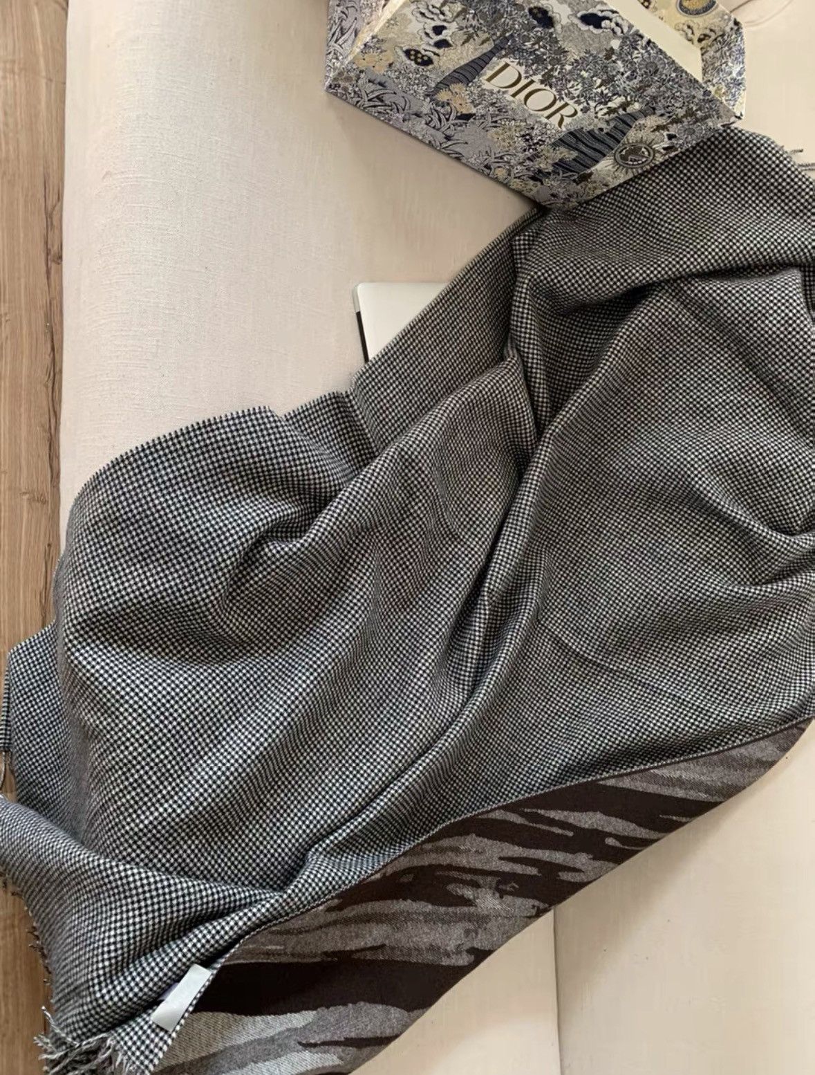 Dior Dior Men AW19 Raymond Petibon Blanket Size ONE SIZE - 4 Thumbnail