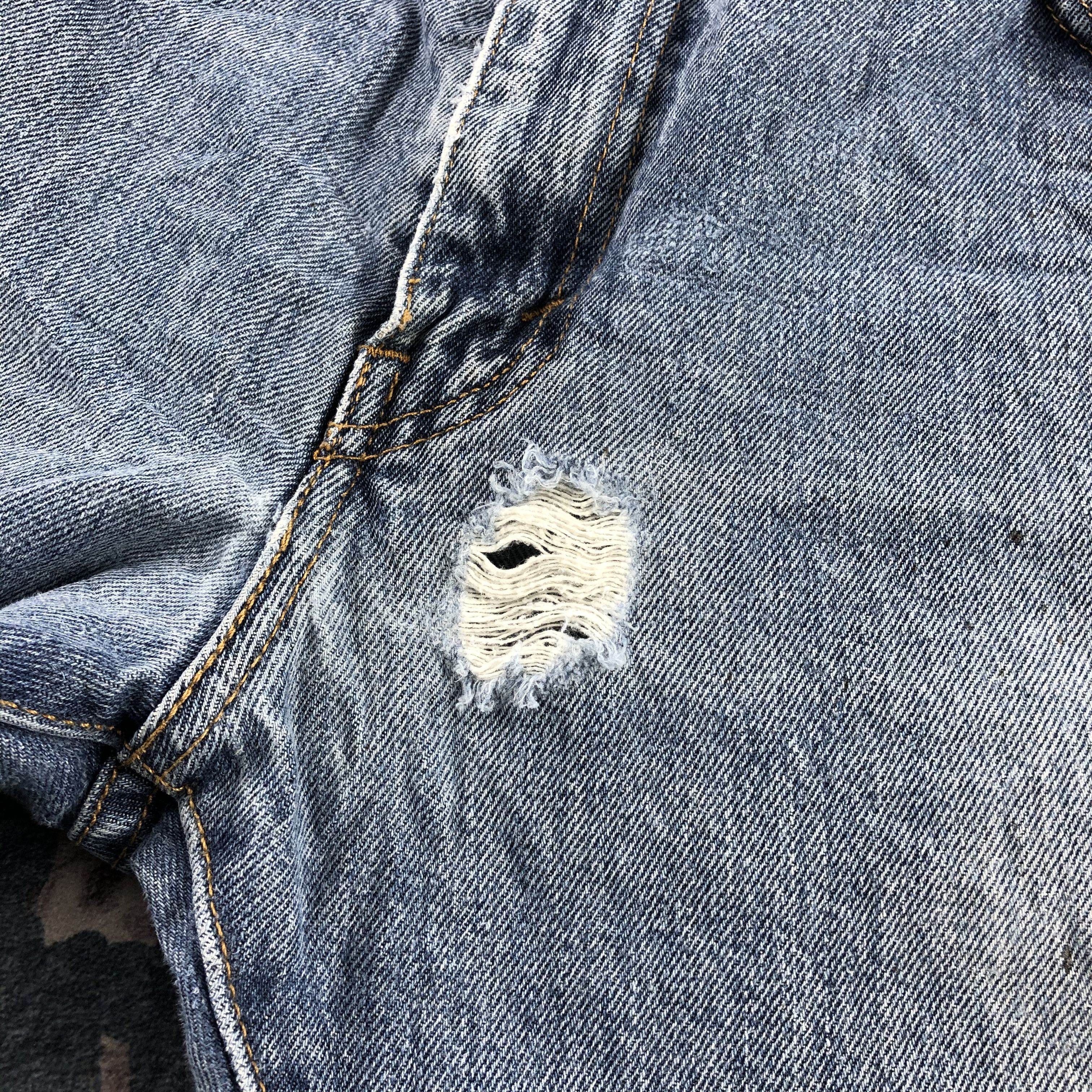 Levi's × Vintage Vintage Blue Wash Levis 517 Flare Jeans-JM2979 Size US 37 - 11 Thumbnail