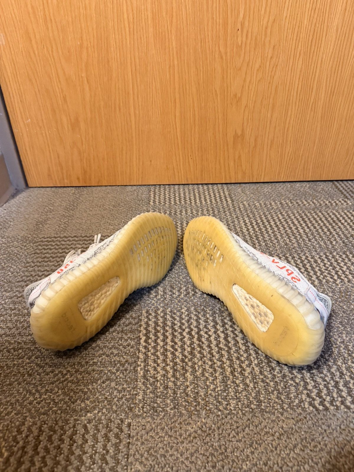 Yeezy Yeezy 350 Blue tint Size US 9 / EU 42 - 5 Thumbnail