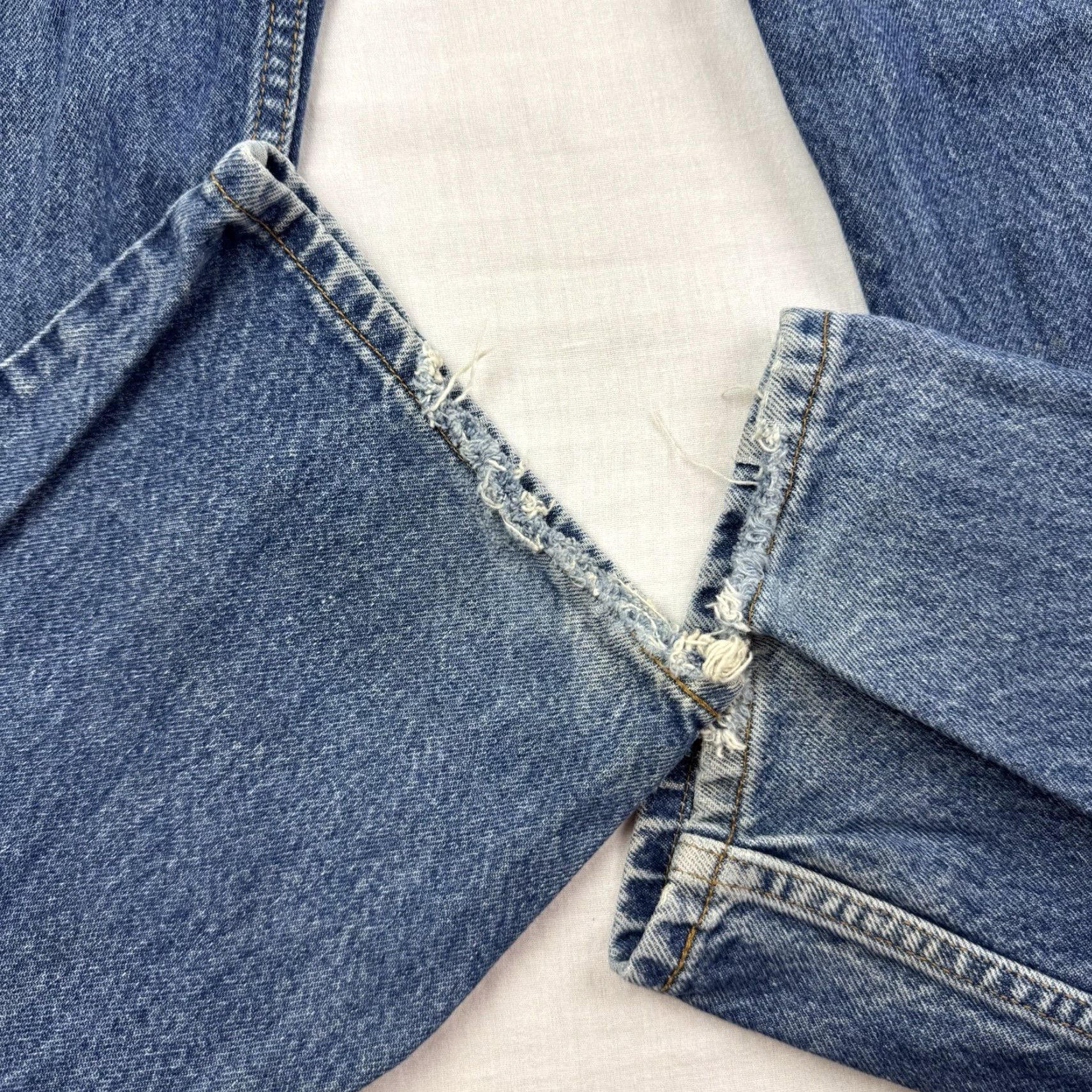 Levi's Vintage Levis Jeans Adult 34x29 Straight Leg Pants 1990s Vtg Classic Hipster Size US 34 / EU 50 - 2 Thumbnail