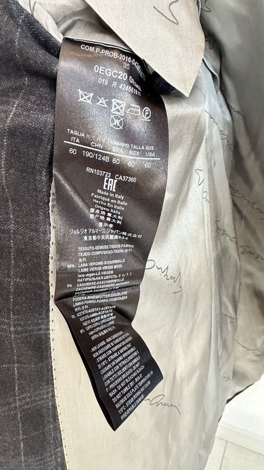 Giorgio Armani Men’s blazer GIORGIO ARMANI Size 50R - 6 Thumbnail
